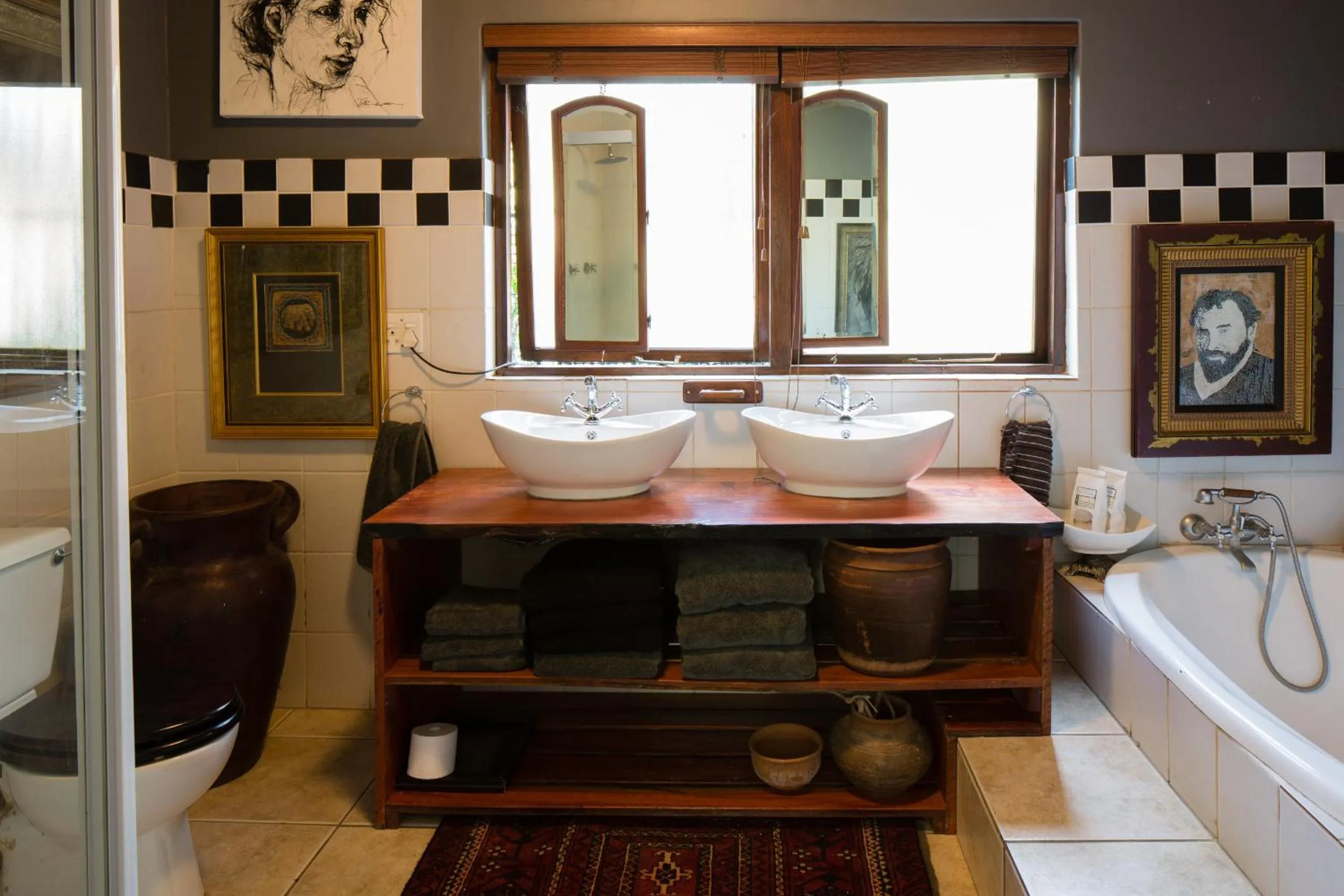 Bathroom in The Art Guesthouse
