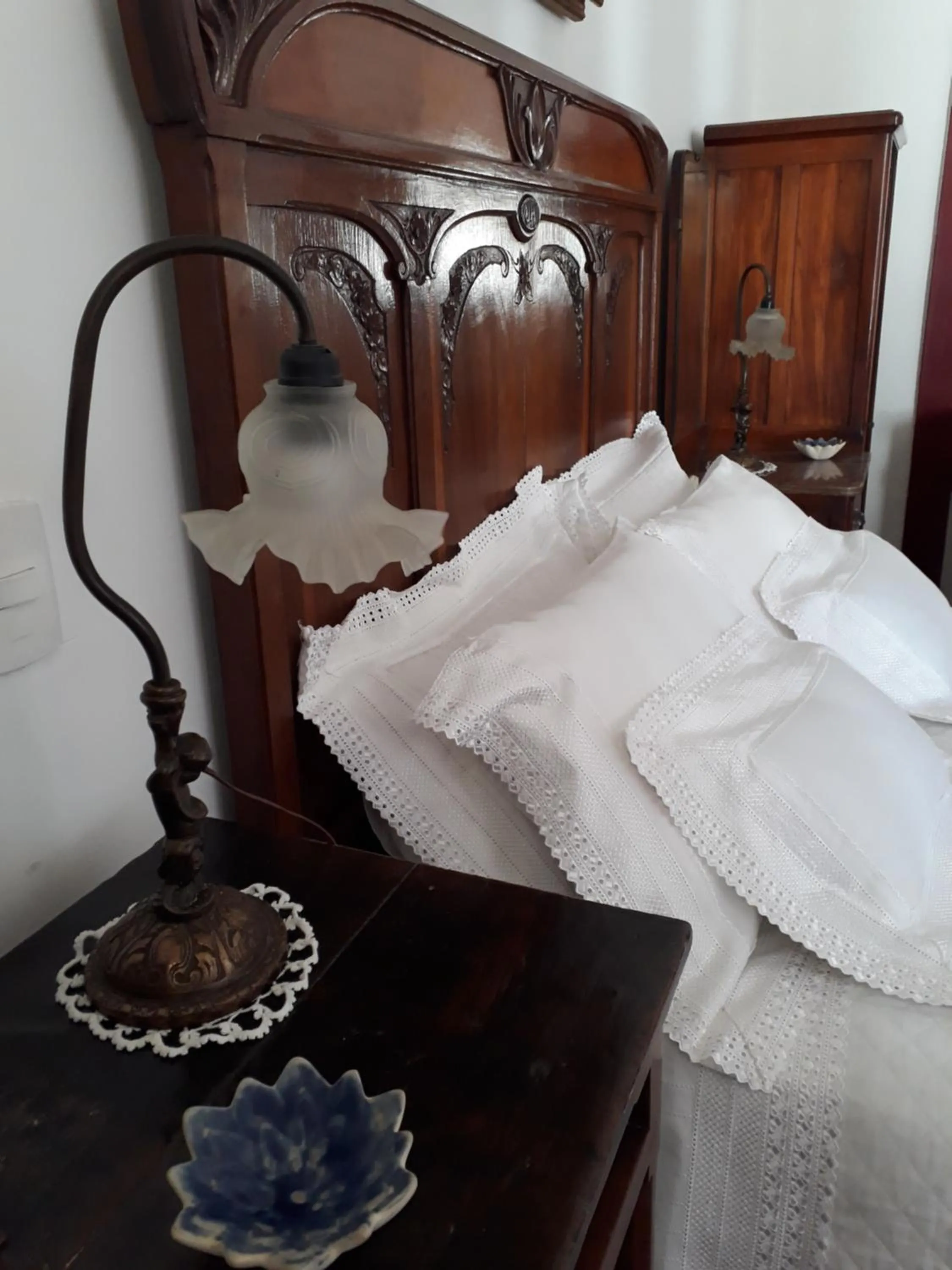 Photo of the whole room, Bed in Pousada Guignard