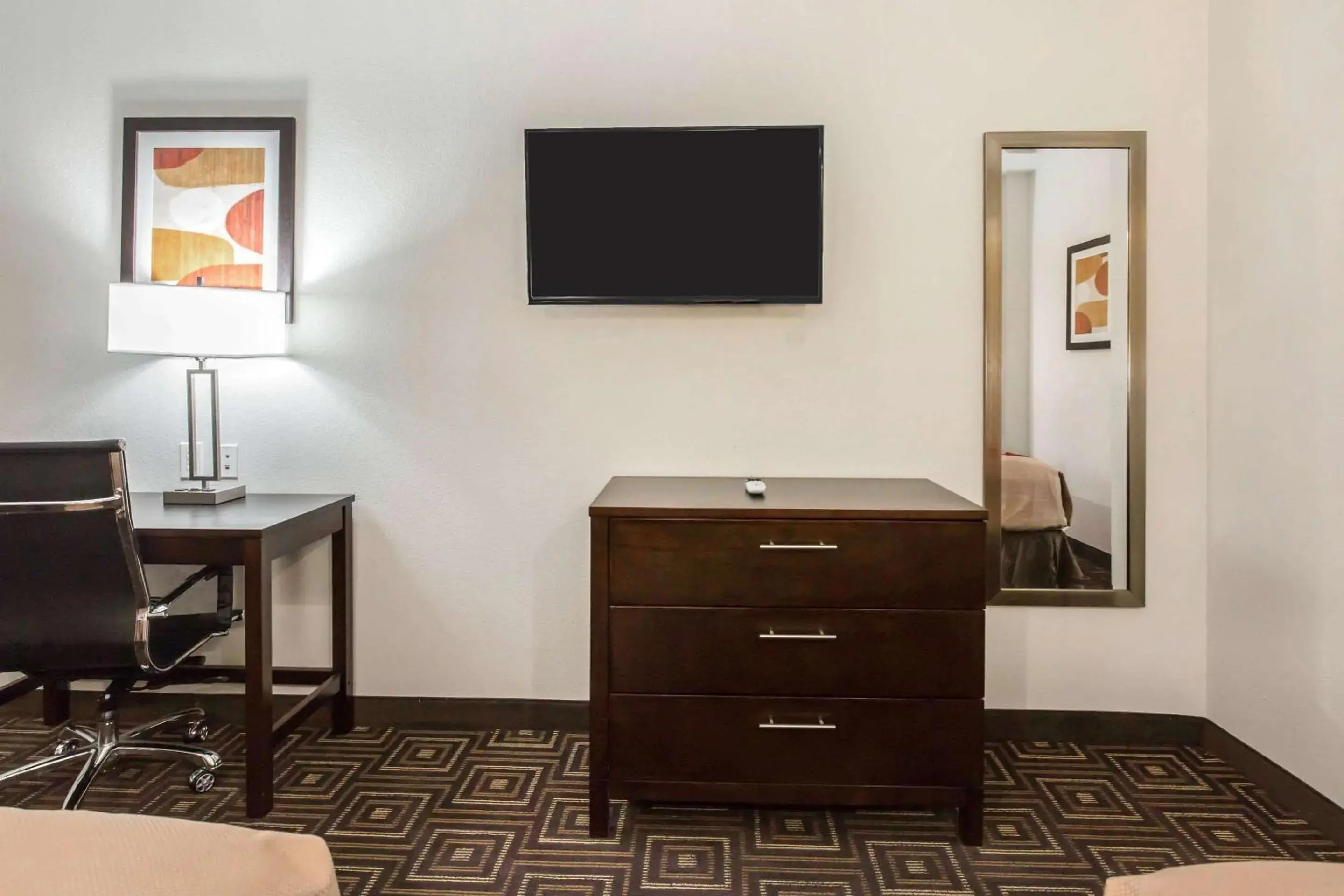 Photo of the whole room in Scottish Inns & Suites Spring - Houston North Photo of the whole room in Scottish Inns & Suites Spring - Houston North