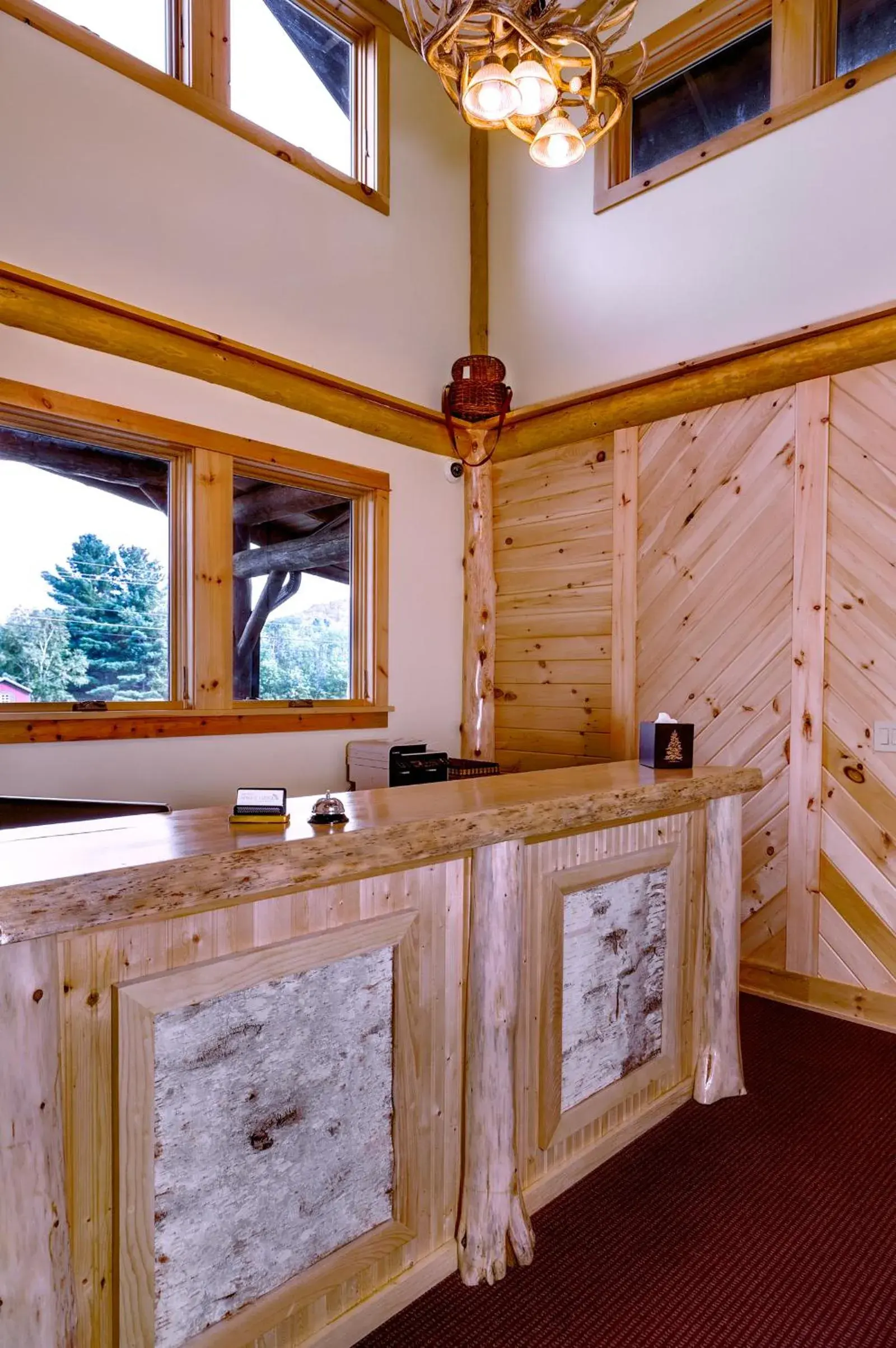 Lobby or reception, Bathroom in Adirondack Spruce Lodge