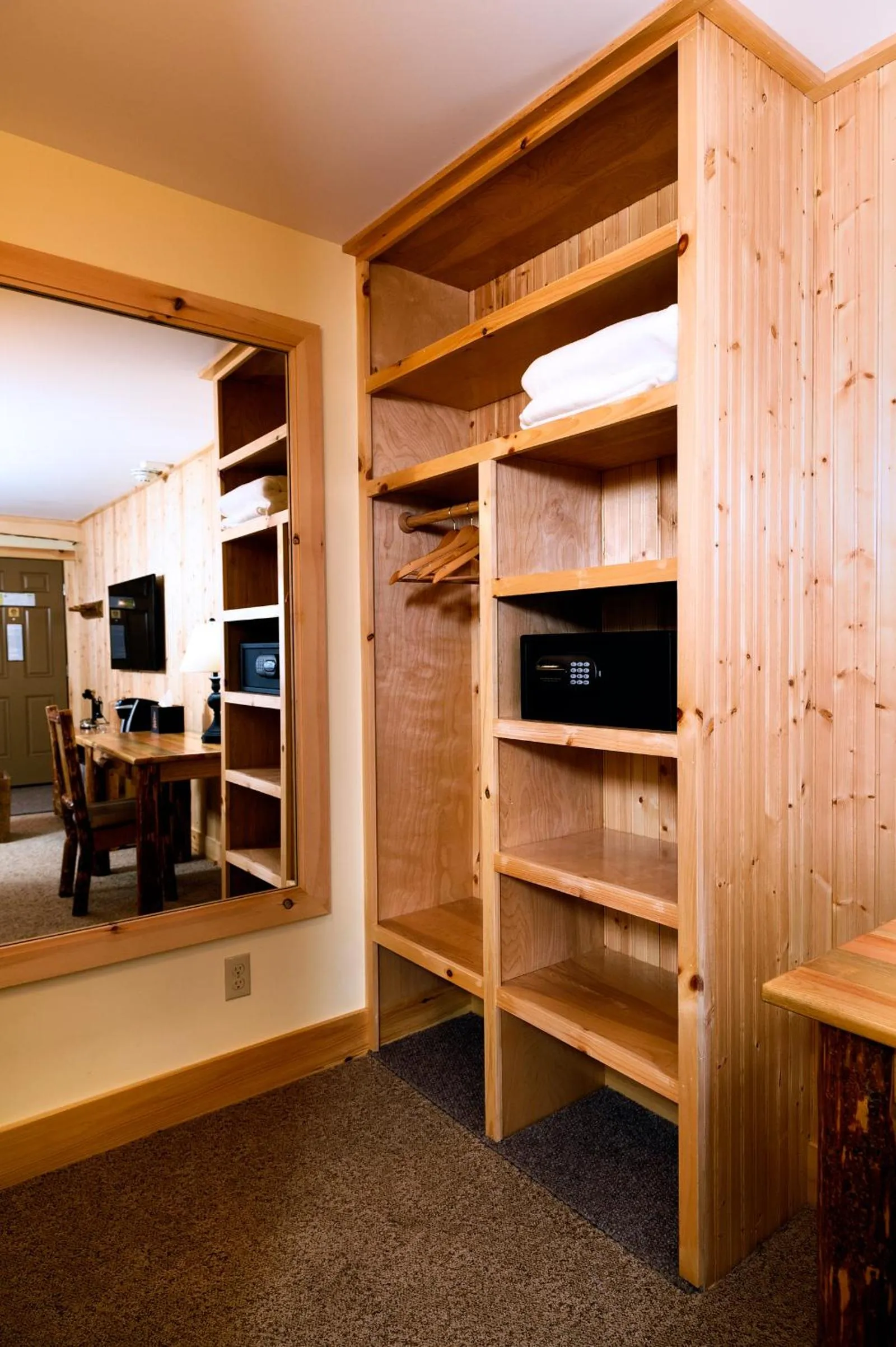 Bedroom in Adirondack Spruce Lodge