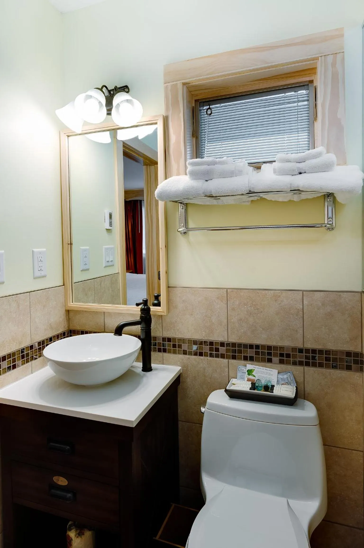 Bathroom in Adirondack Spruce Lodge