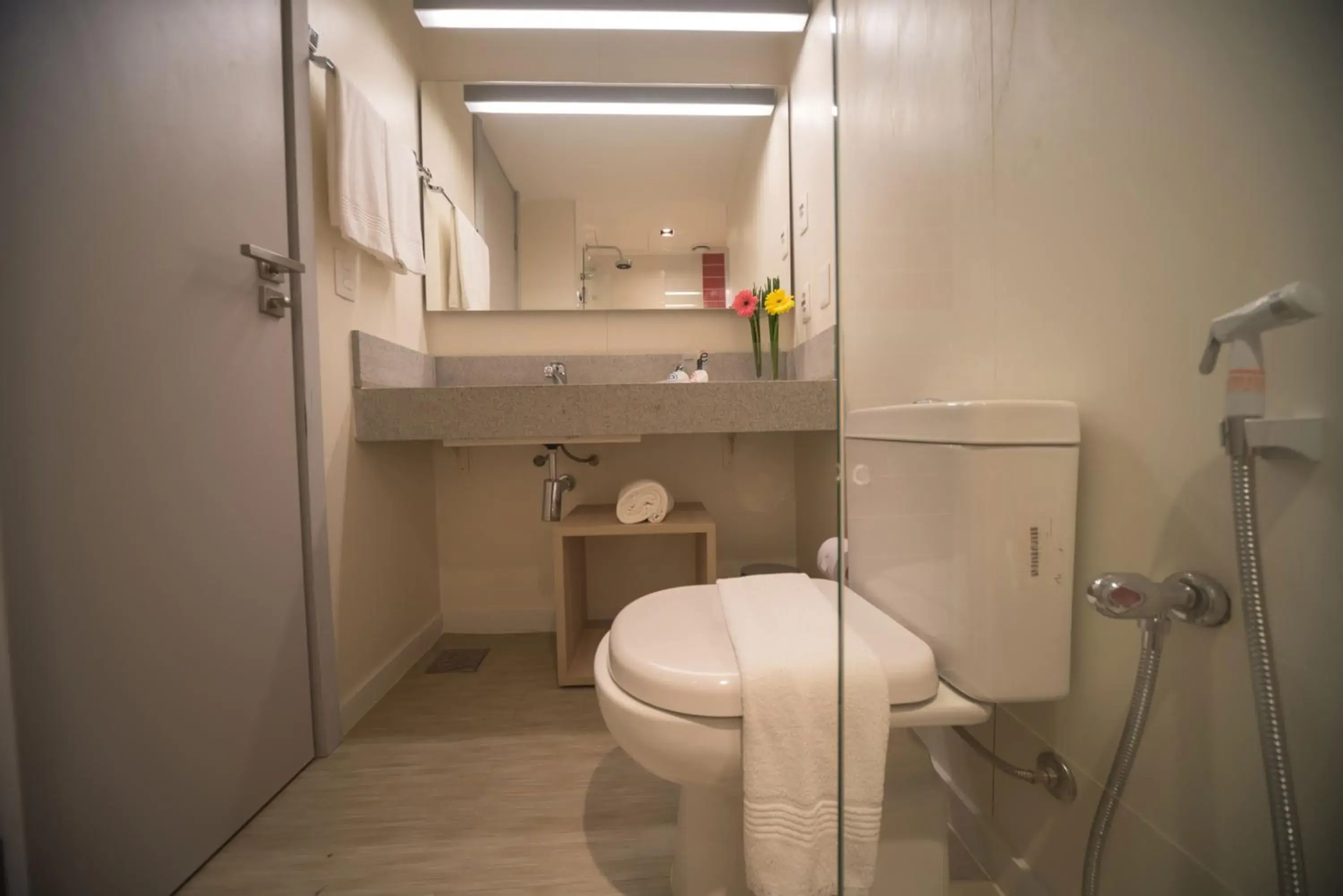 Bathroom in Ribalta Hotel Barra da Tijuca by Atlantica Bathroom in Ribalta Hotel Barra da Tijuca by Atlantica