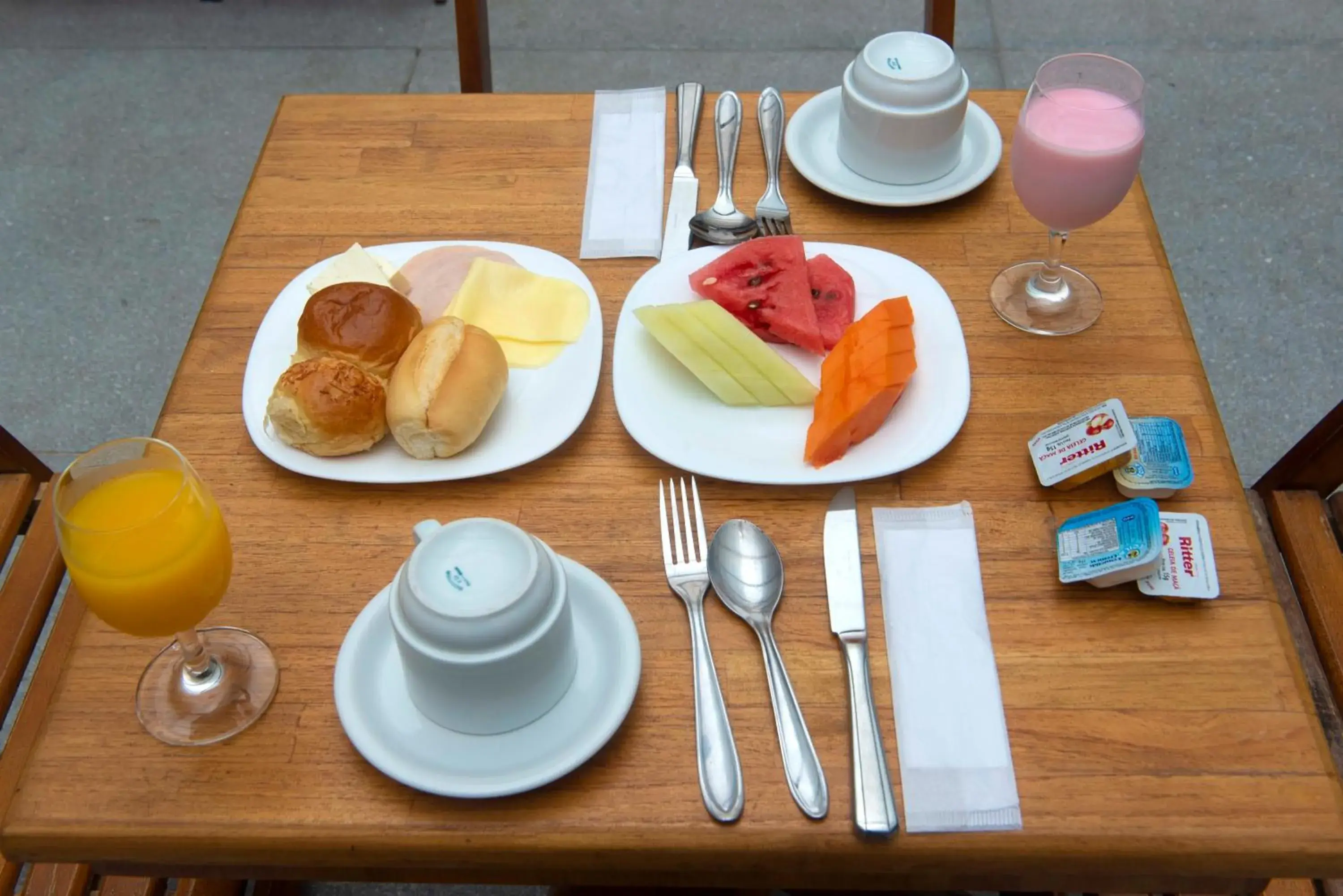 Breakfast in Ribalta Hotel Barra da Tijuca by Atlantica Breakfast in Ribalta Hotel Barra da Tijuca by Atlantica