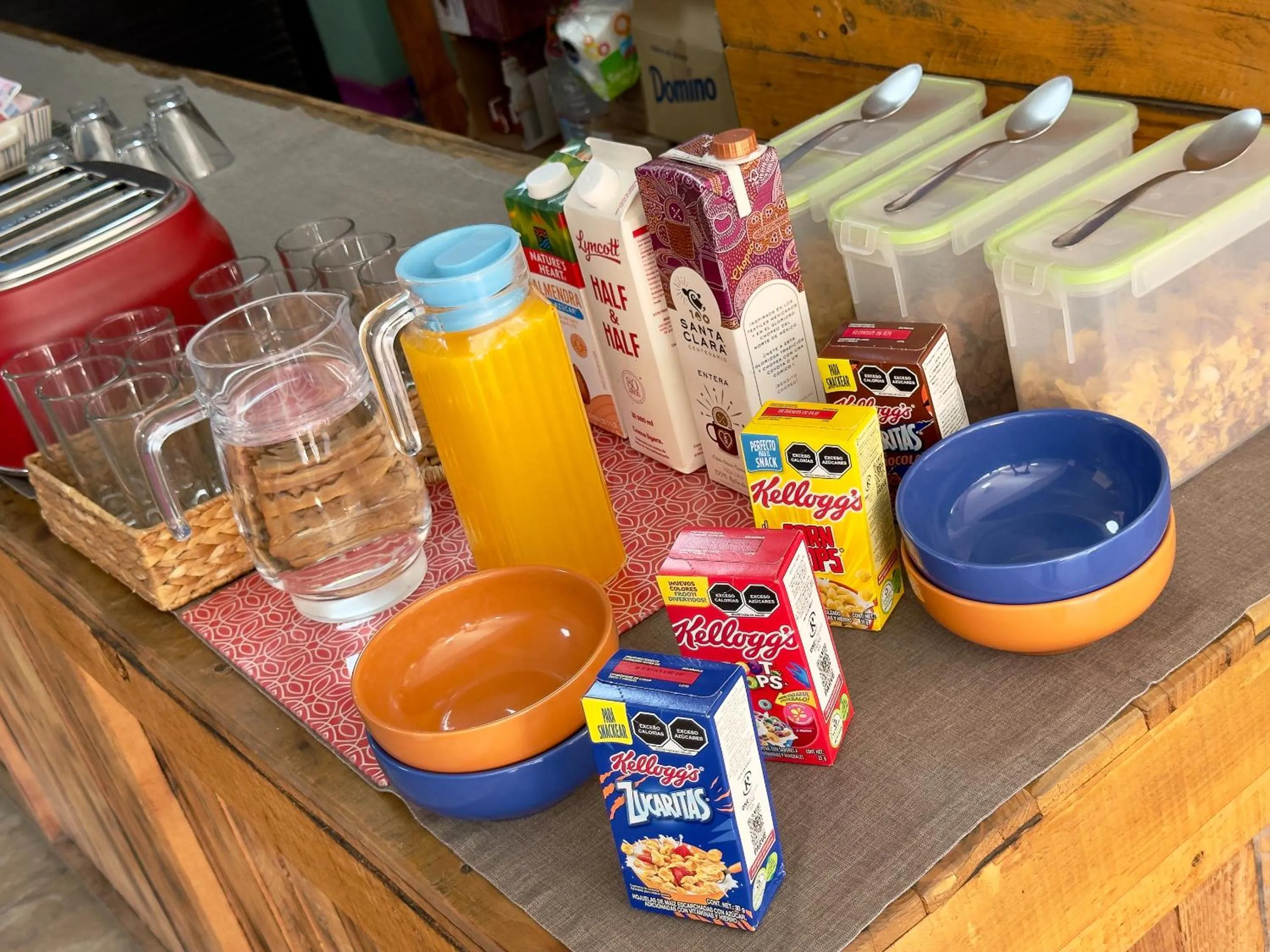 Breakfast in Casa Juarez B&B