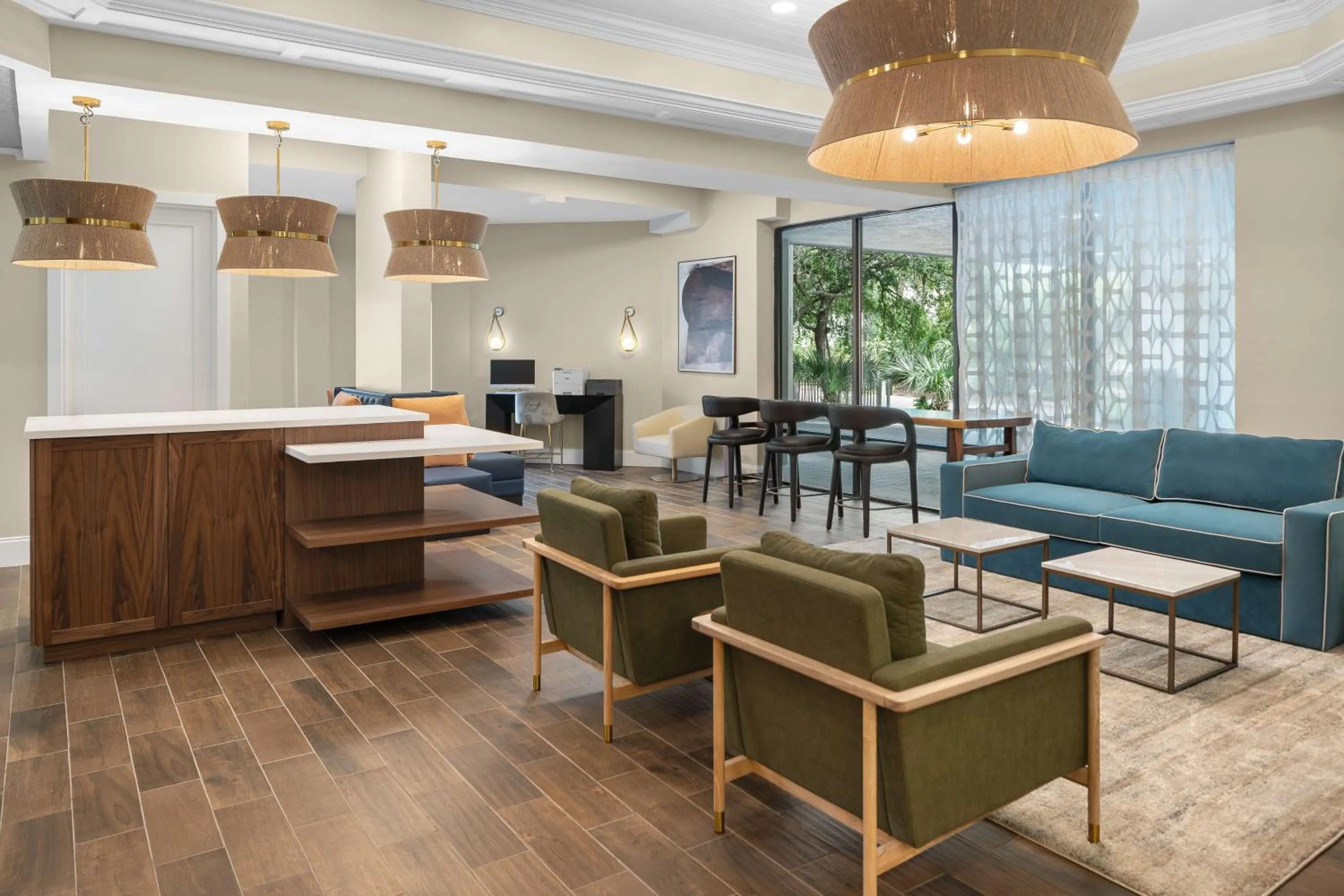 Lobby or reception in DoubleTree by Hilton Hilton Head Island