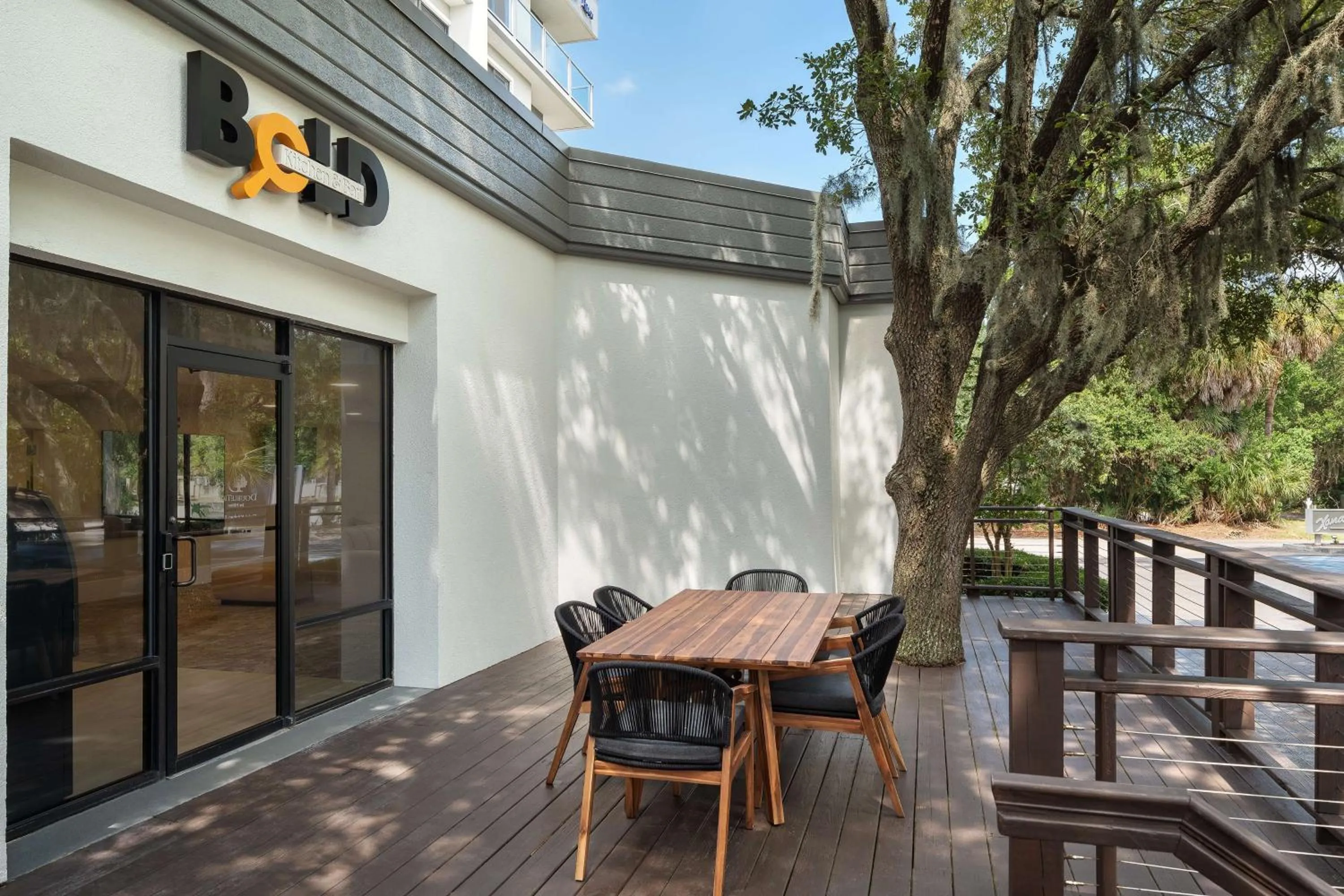 Restaurant/places to eat in DoubleTree by Hilton Hilton Head Island