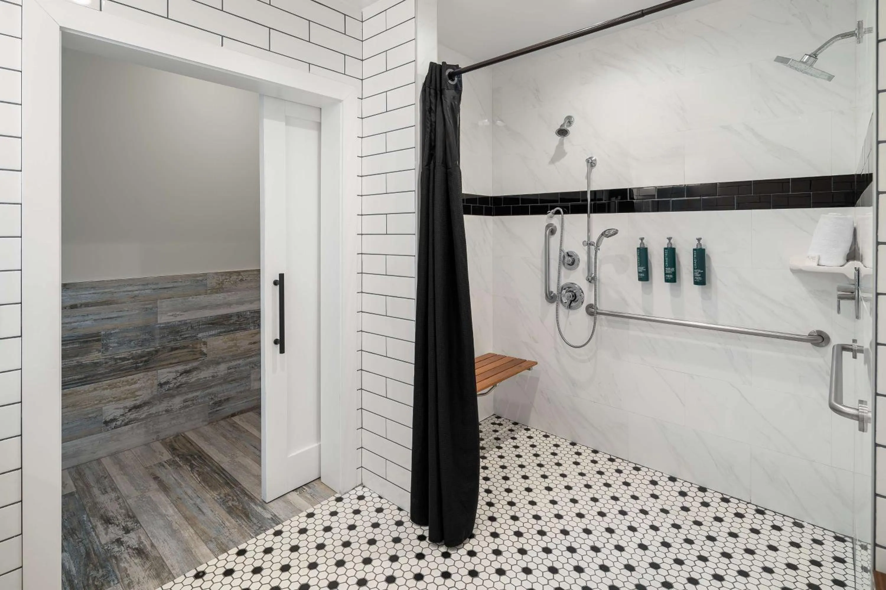 Bathroom in DoubleTree by Hilton Hilton Head Island