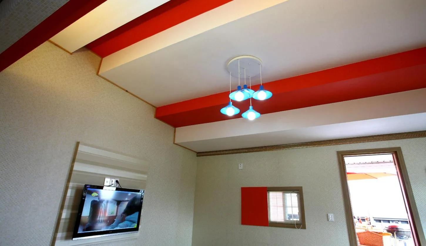 Decorative detail in Bluesean Pension