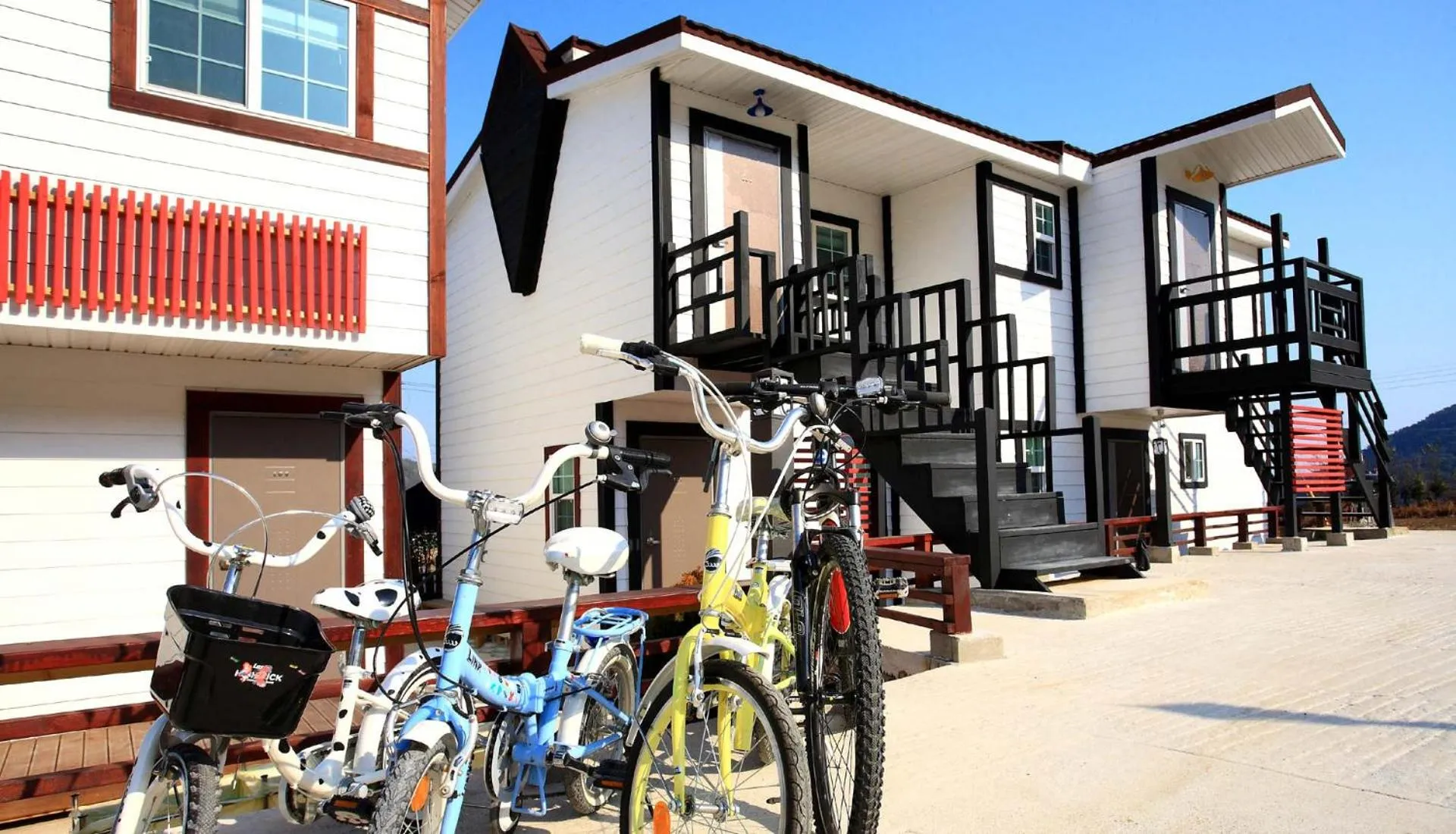 Property building in Bluesean Pension