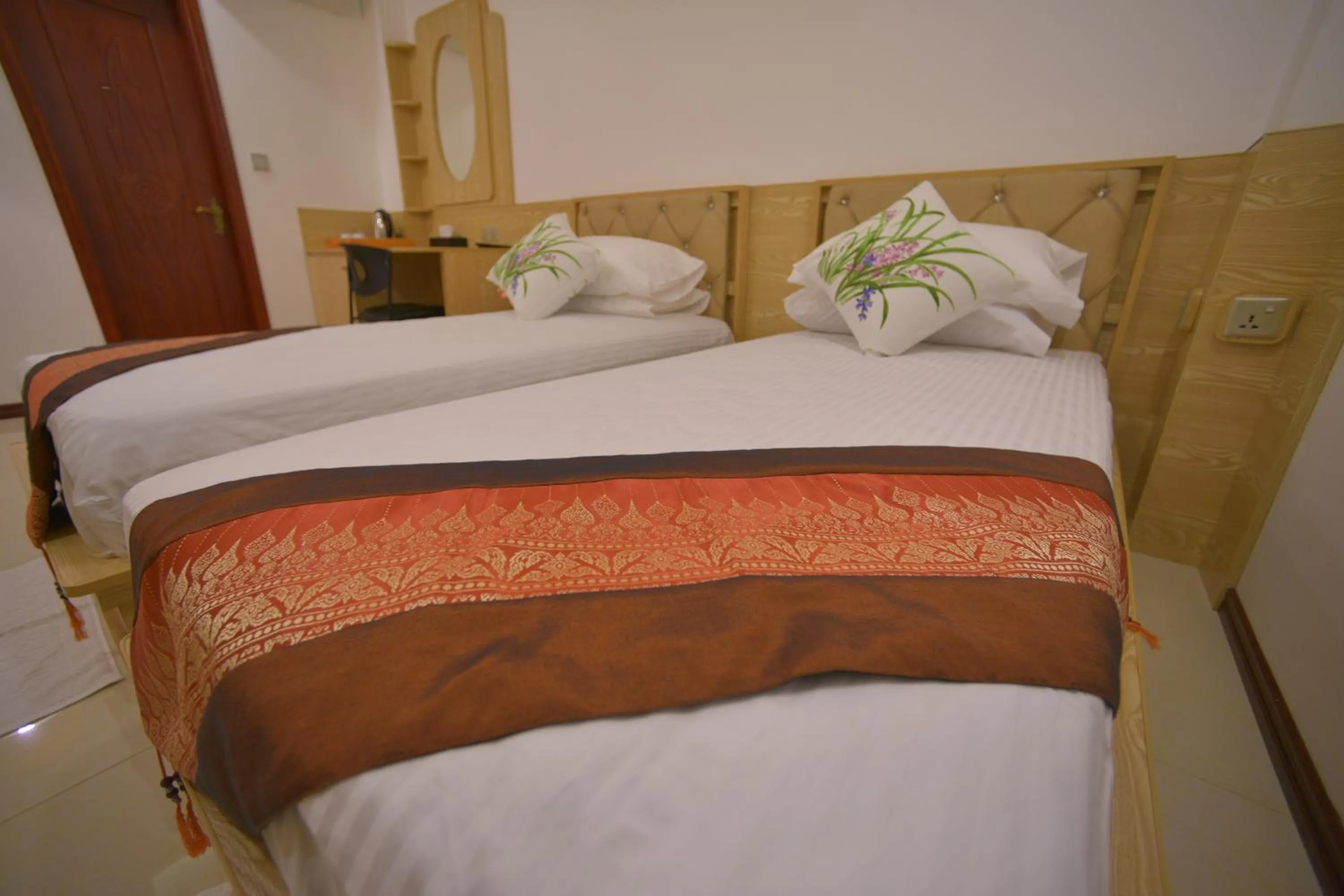 Bedroom, Bed in Hathaa Beach Maldives