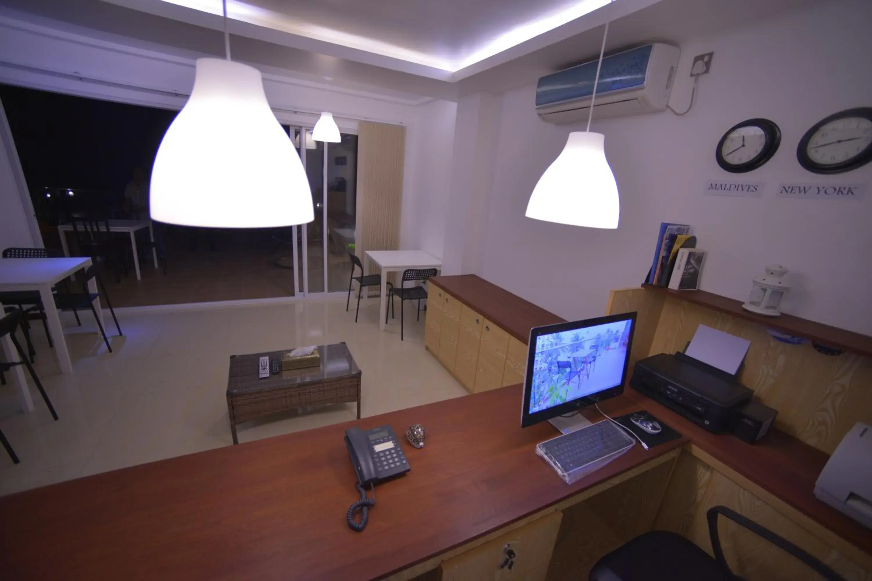 Restaurant/places to eat in Hathaa Beach Maldives Restaurant/places to eat in Hathaa Beach Maldives