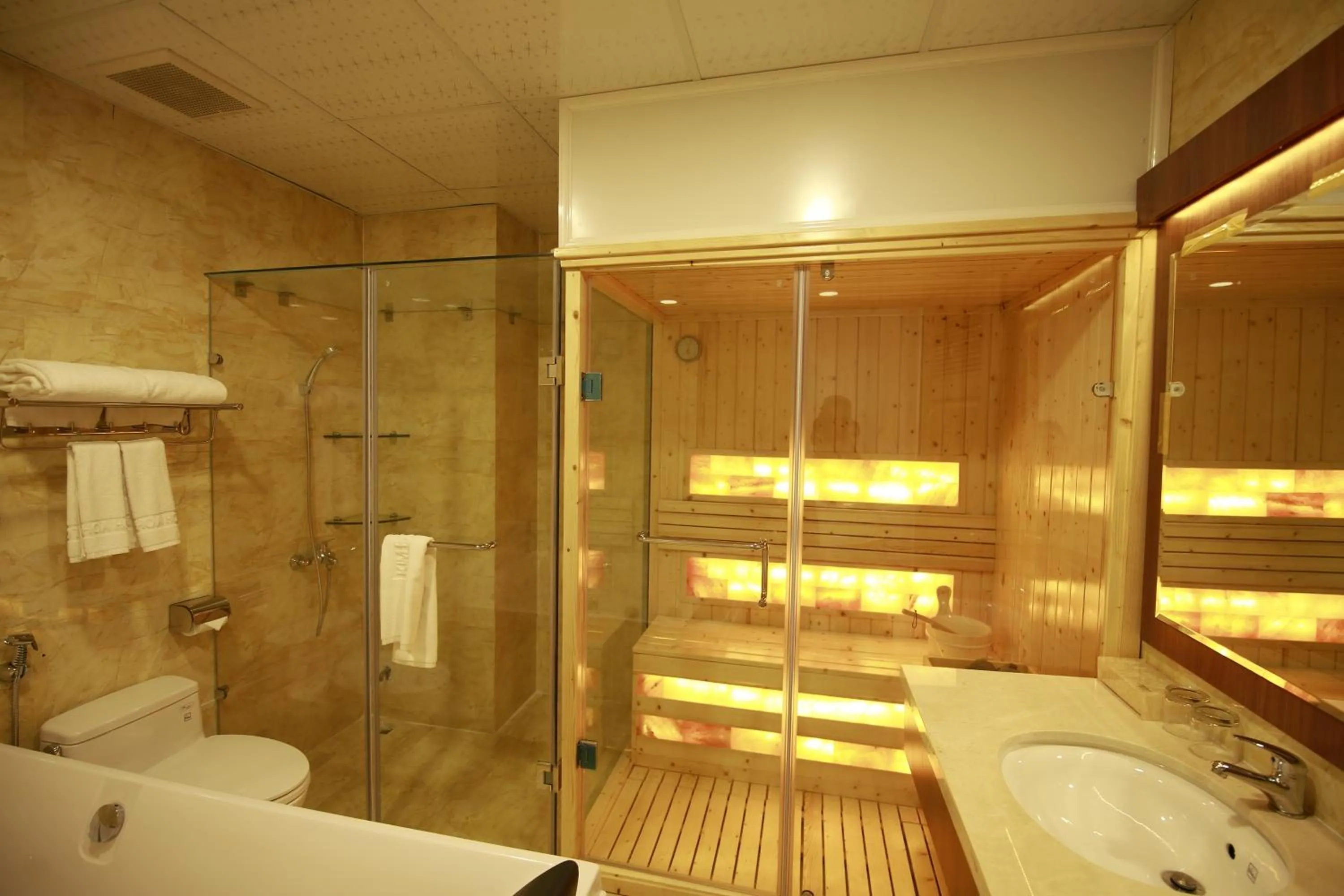Bathroom in Kim Hoa Hotel