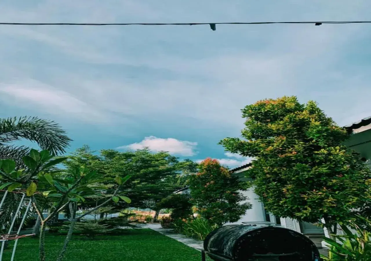 Property building in Alpha Motel Property building in Alpha Motel