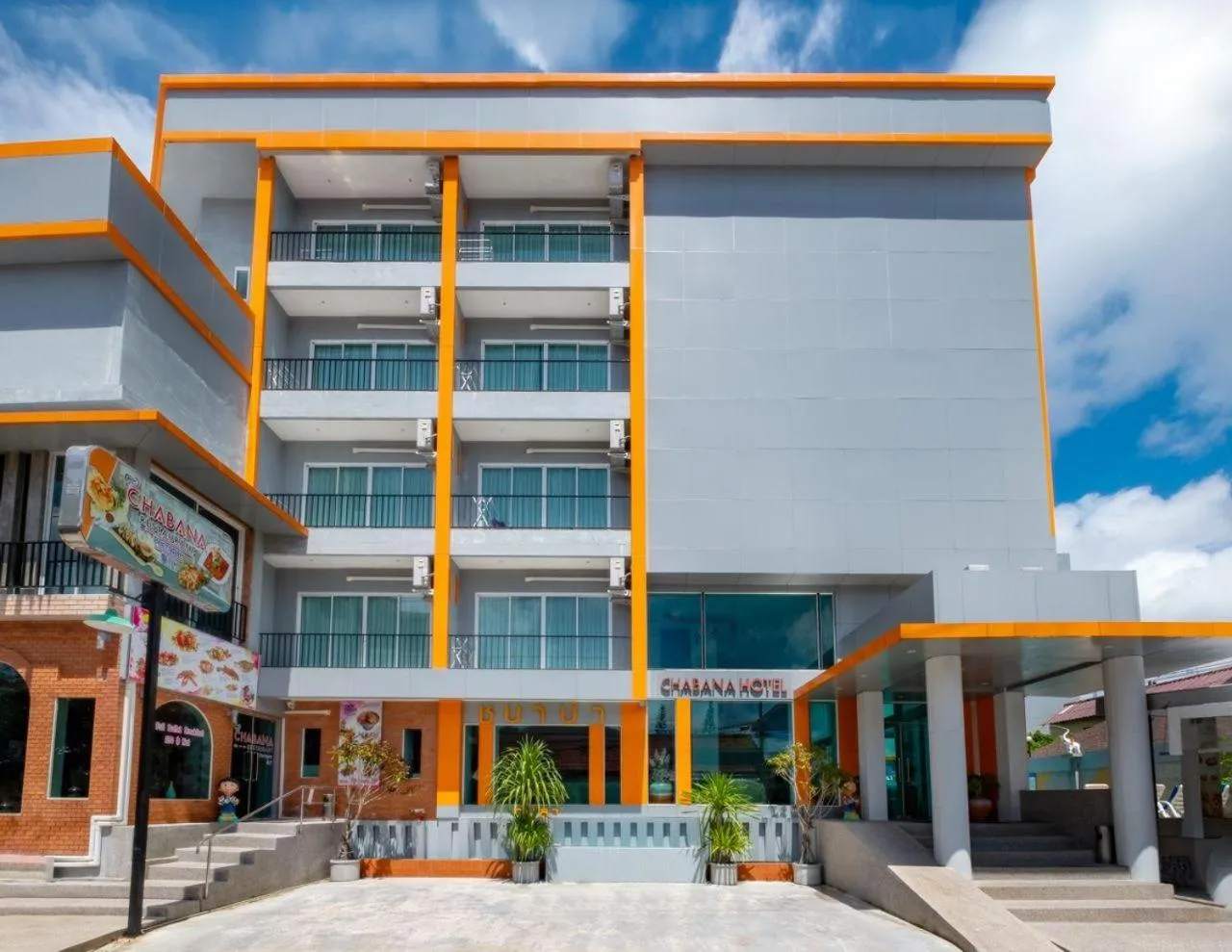 Property building in Chabana Kamala Hotel