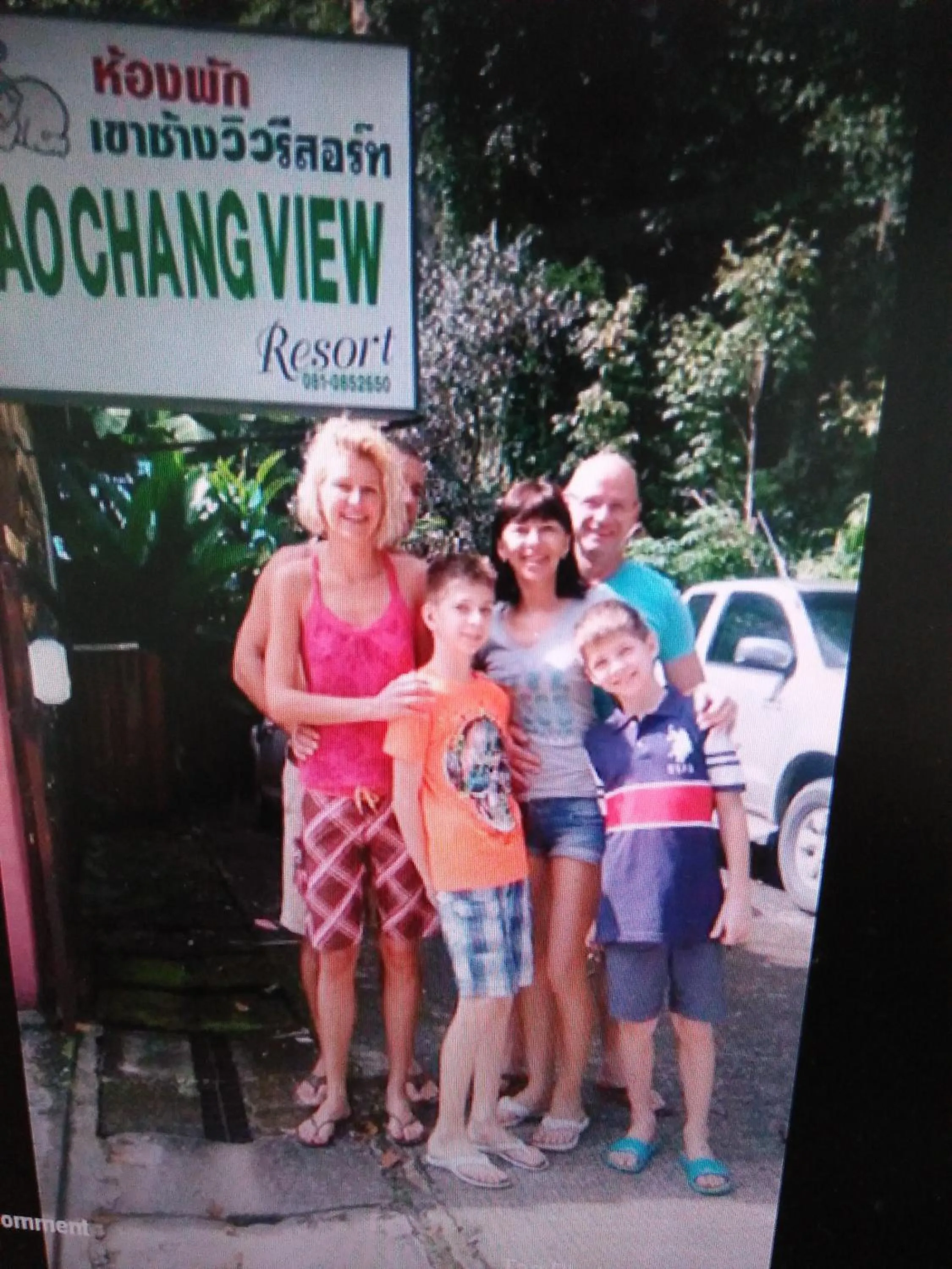 Family in Khao Chang View Resort