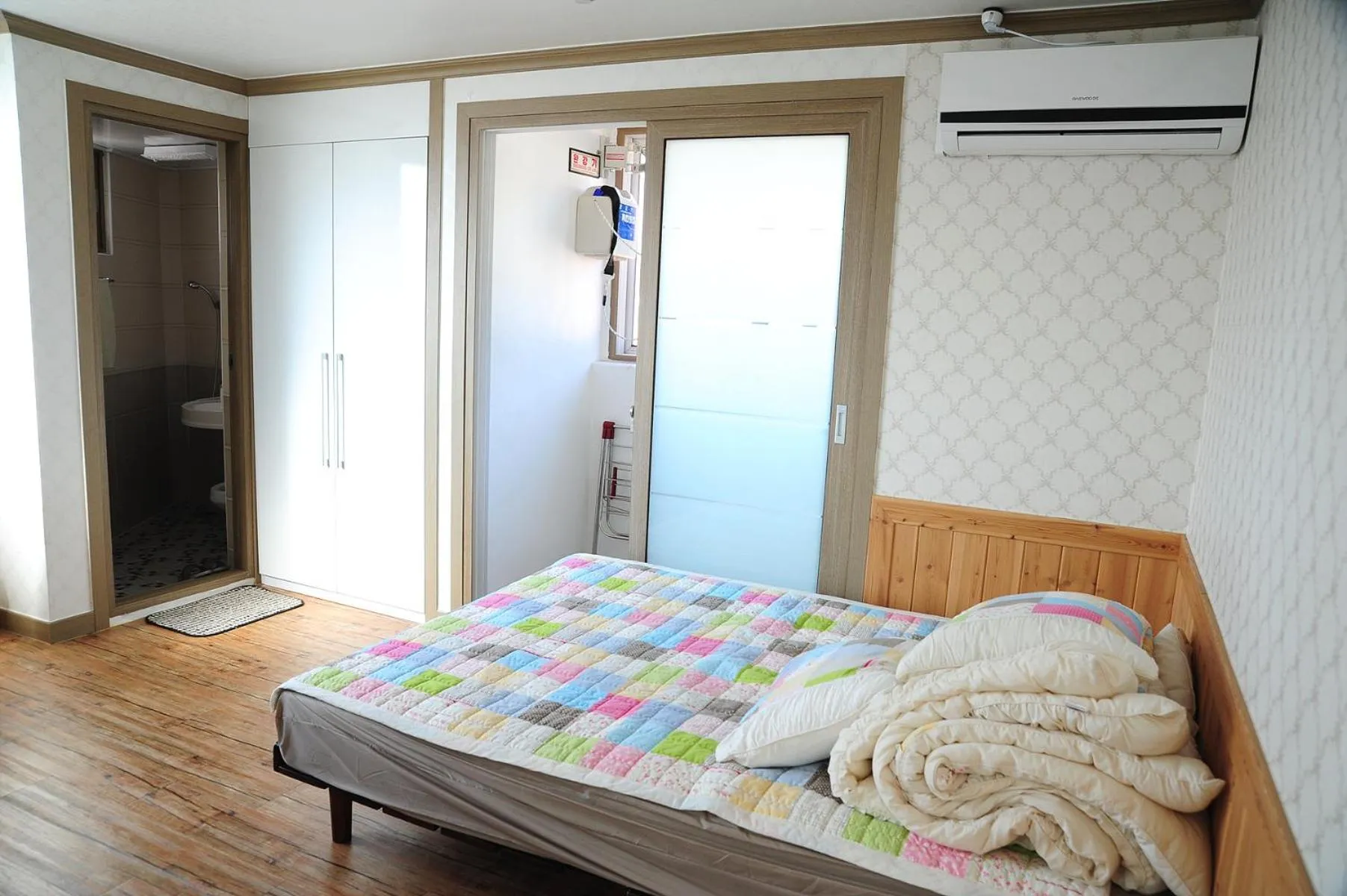 Bed in The 1st Andong Hostel