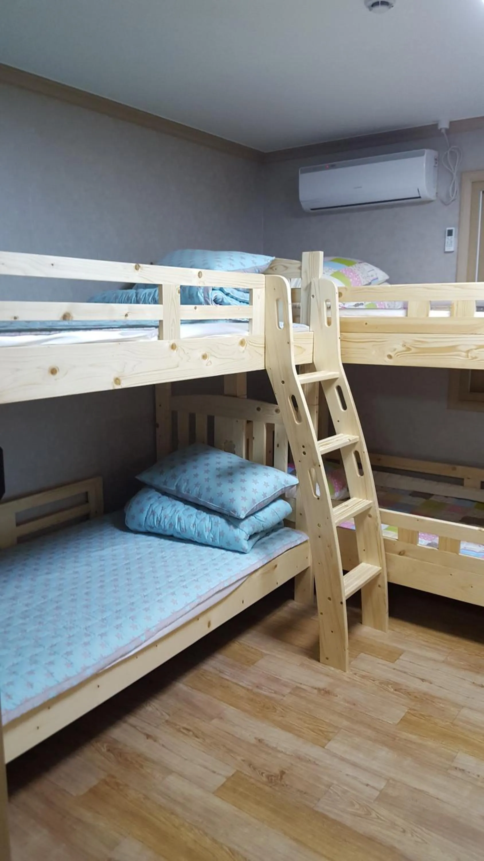 Bed in The 1st Andong Hostel