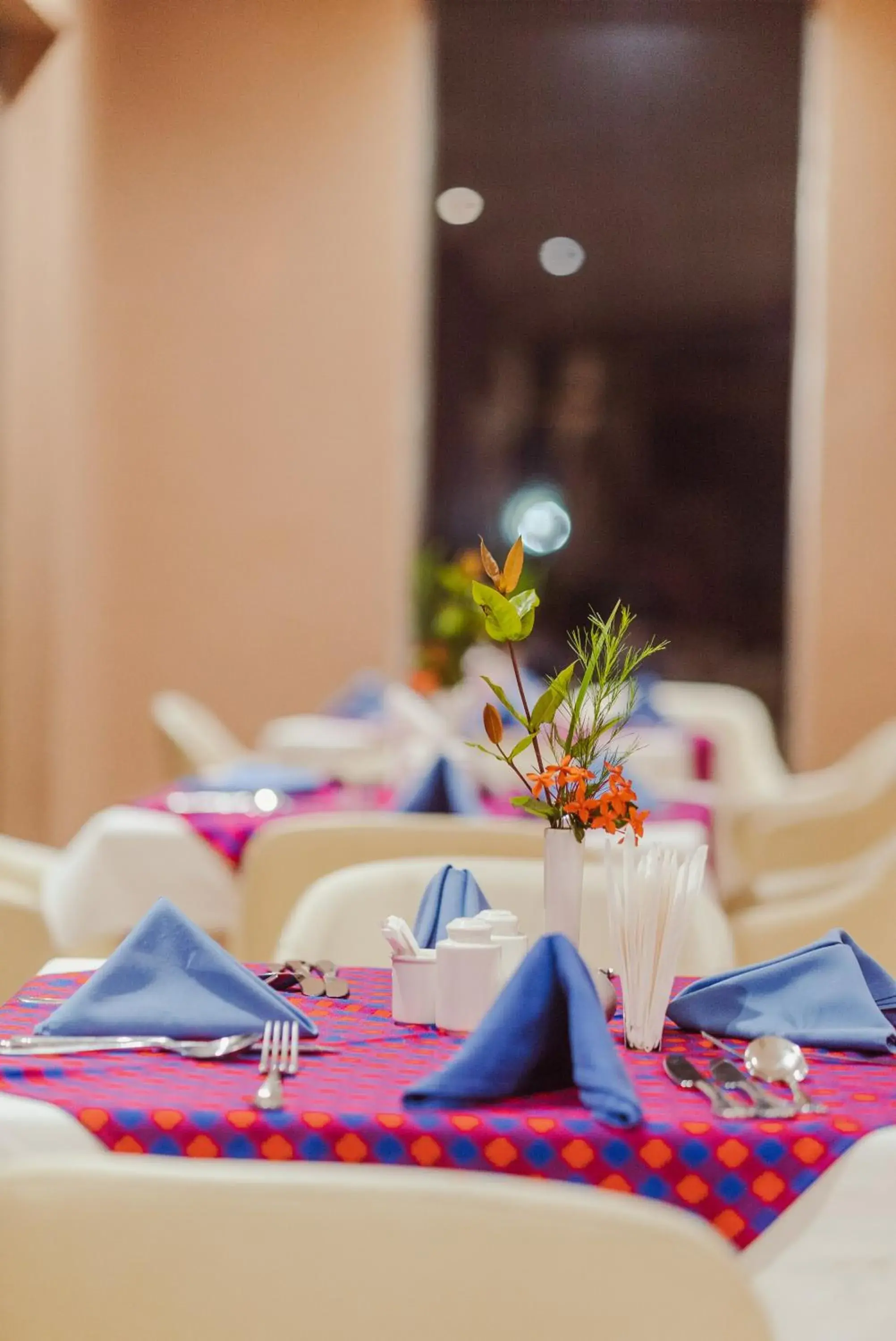 Restaurant/places to eat in Tanga Beach Resort & Spa Restaurant/places to eat in Tanga Beach Resort & Spa