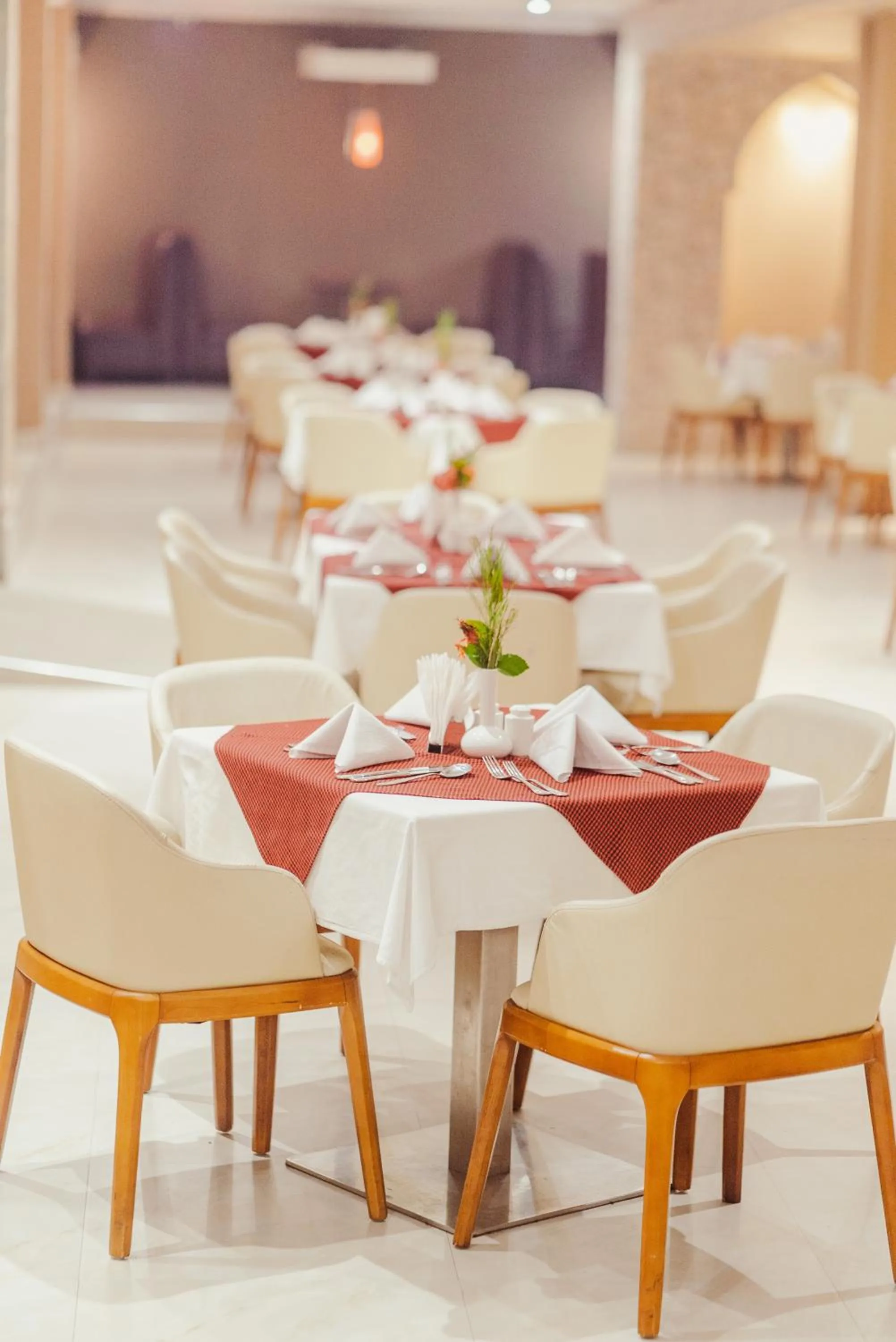 Restaurant/places to eat in Tanga Beach Resort & Spa