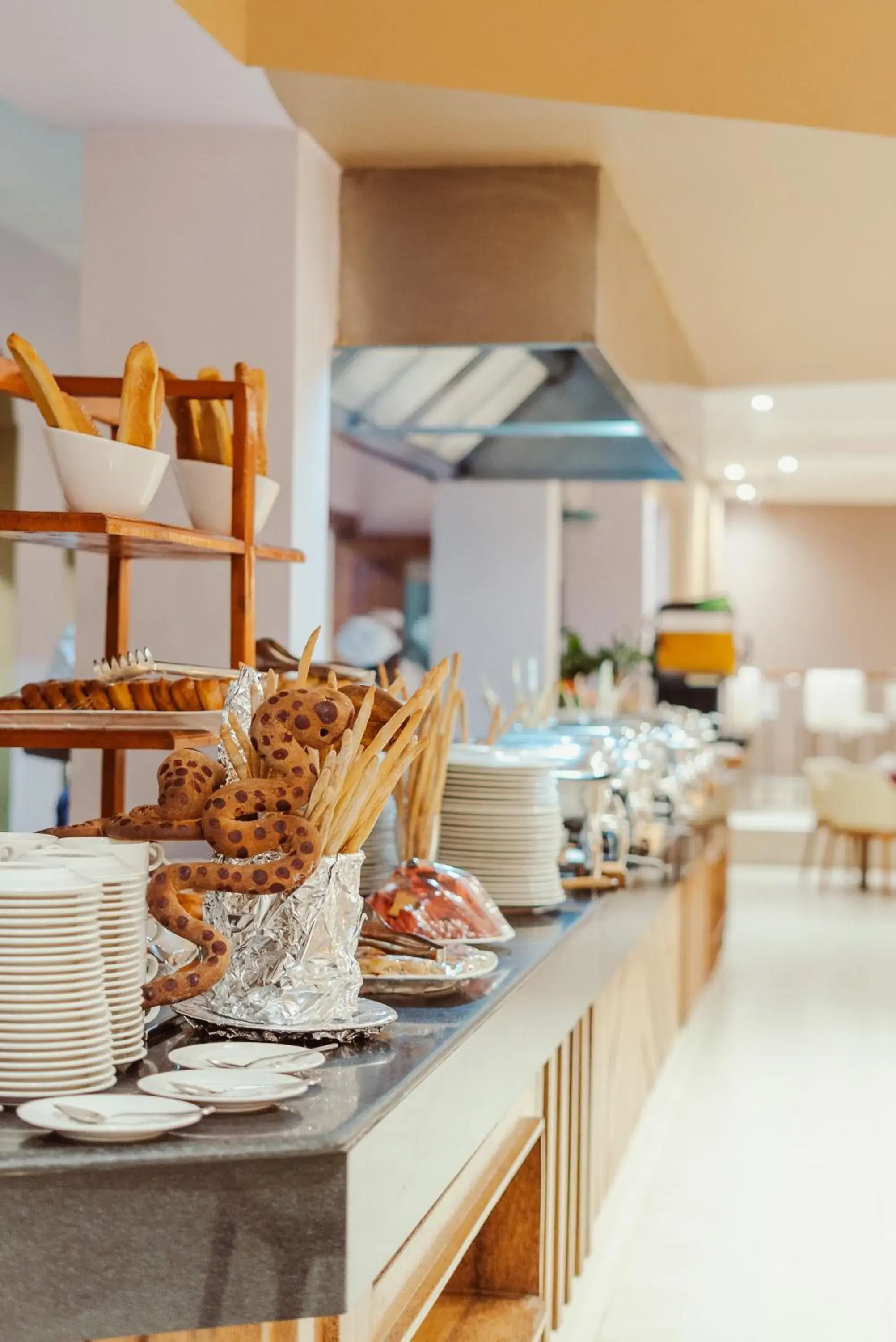 Restaurant/places to eat in Tanga Beach Resort & Spa Restaurant/places to eat in Tanga Beach Resort & Spa