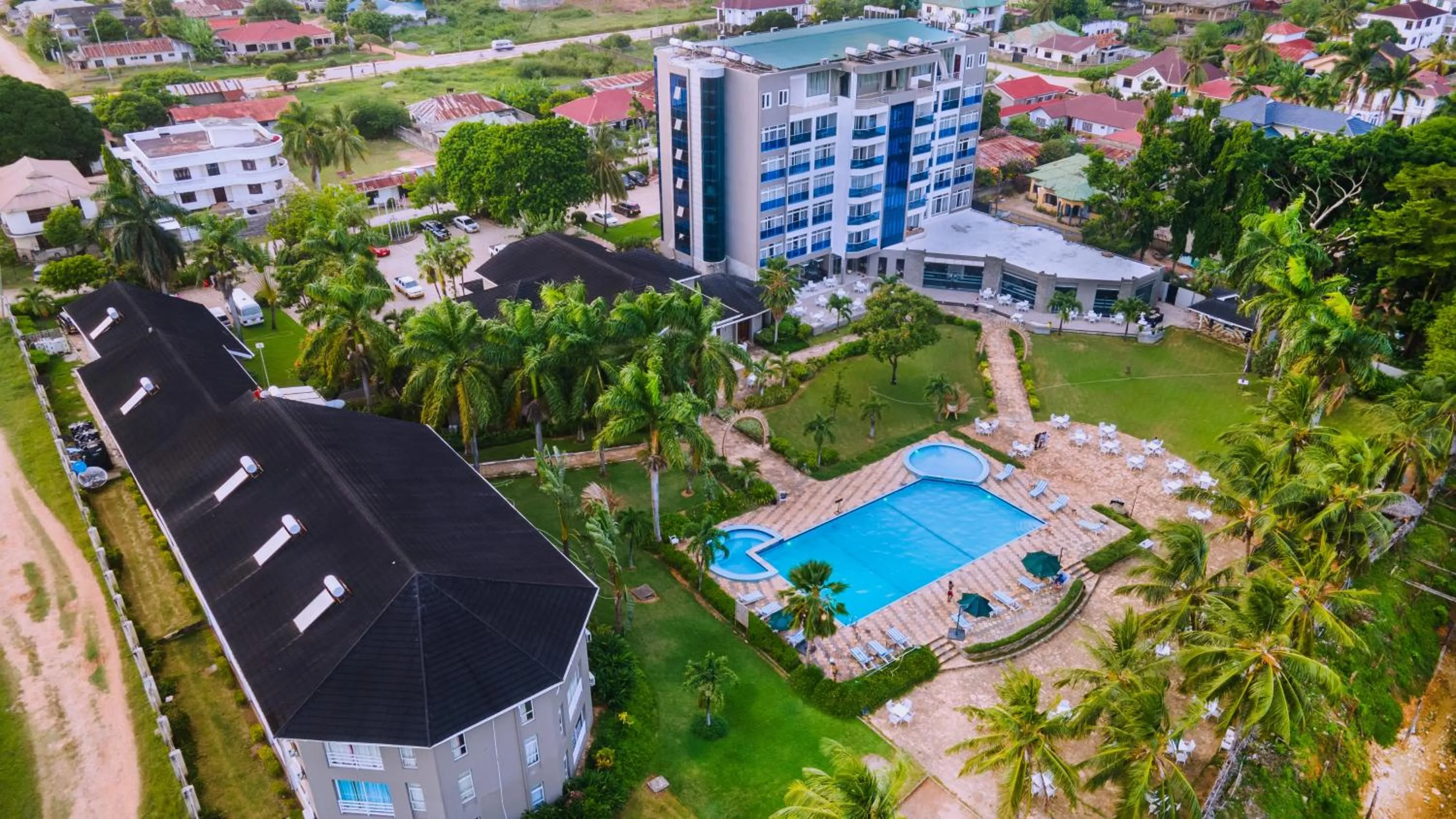 Property building in Tanga Beach Resort & Spa