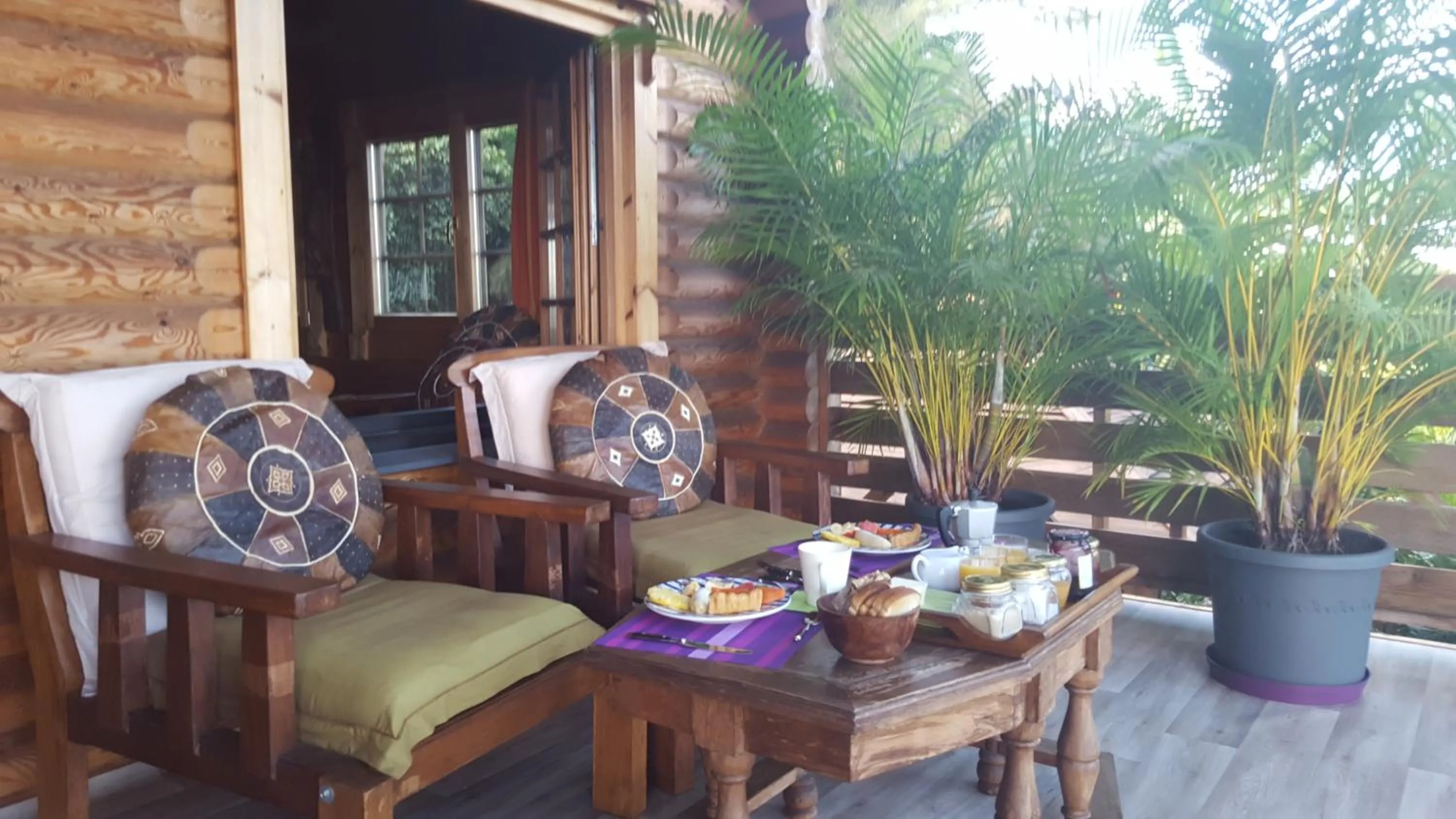 Property building in Le Chalet de la Fontaine Saint Leu