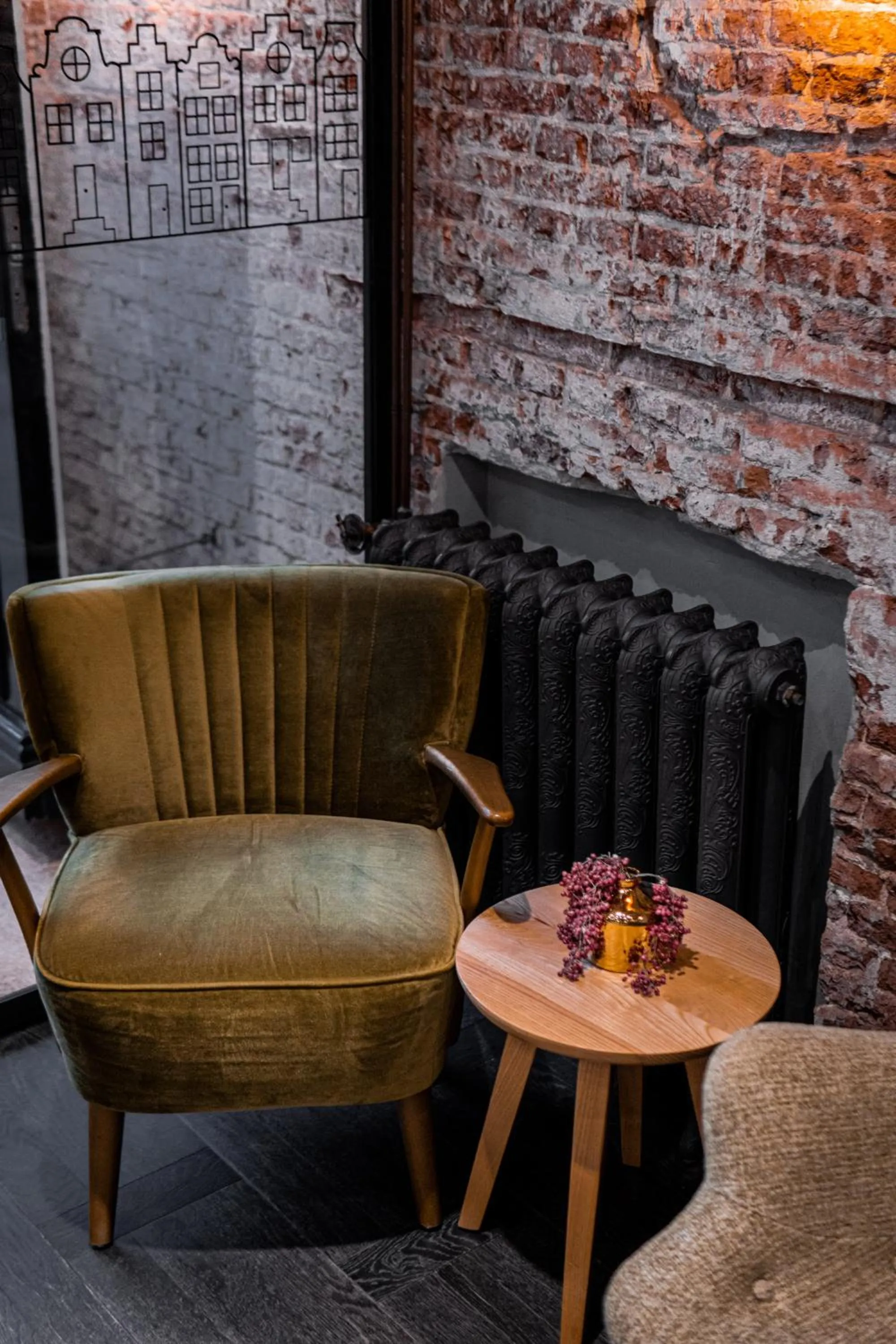 Living room in Mr. Jordaan