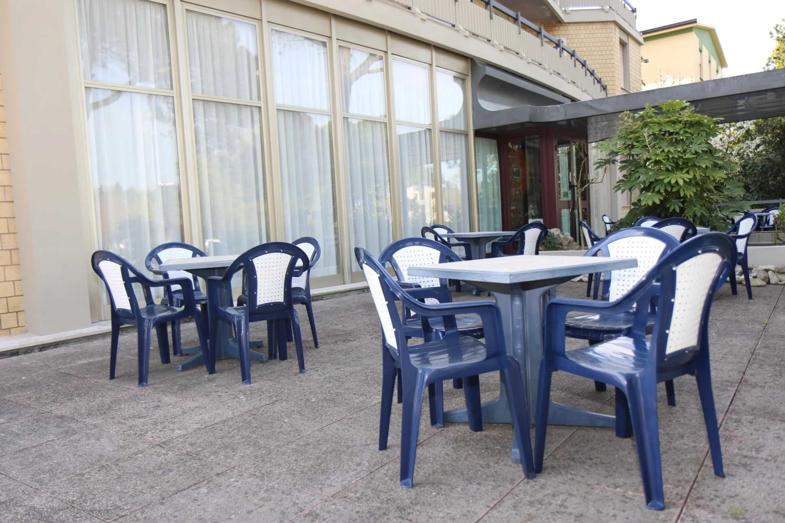 Patio in Hotel Cristallo