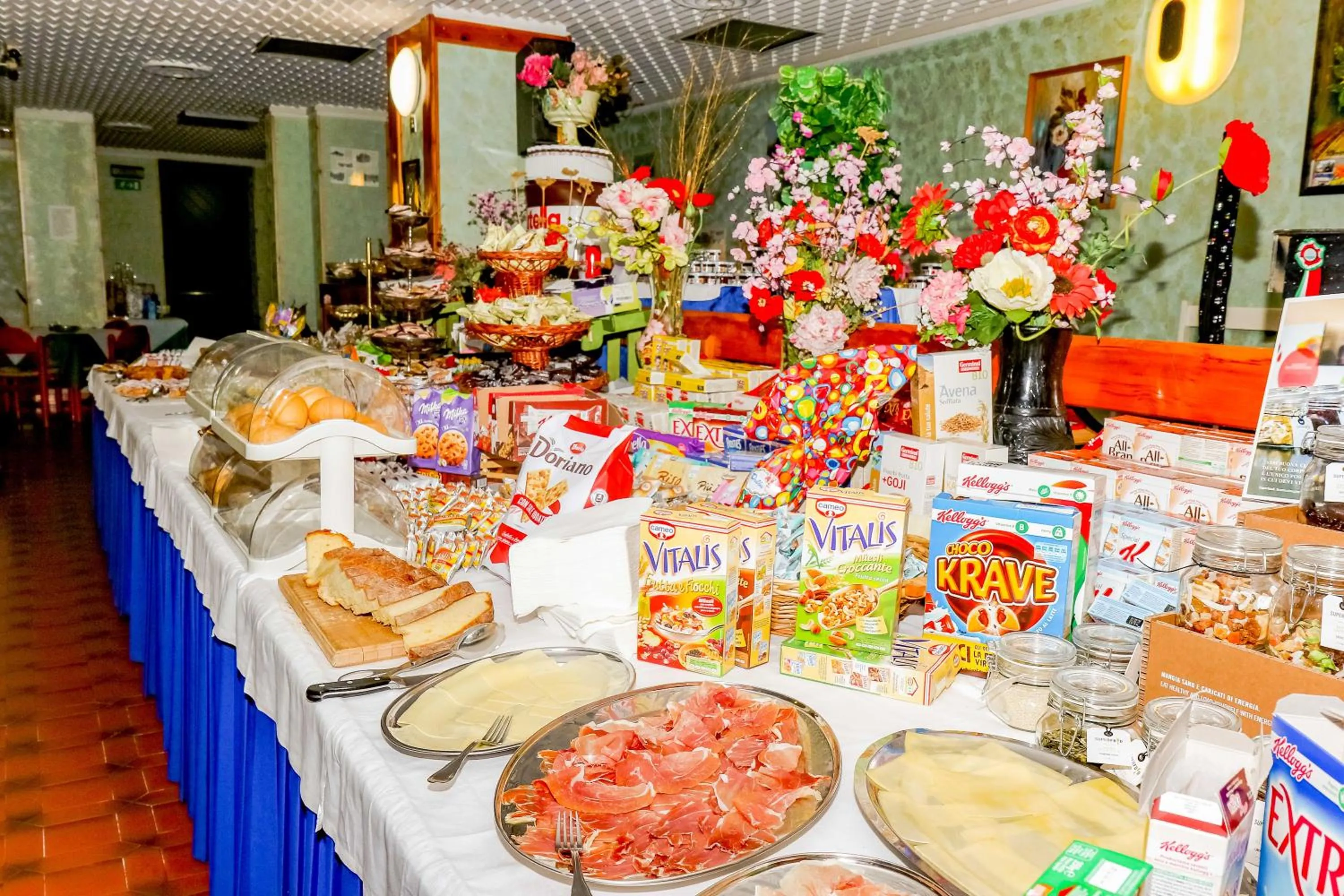 Buffet breakfast in Hotel Cristallo