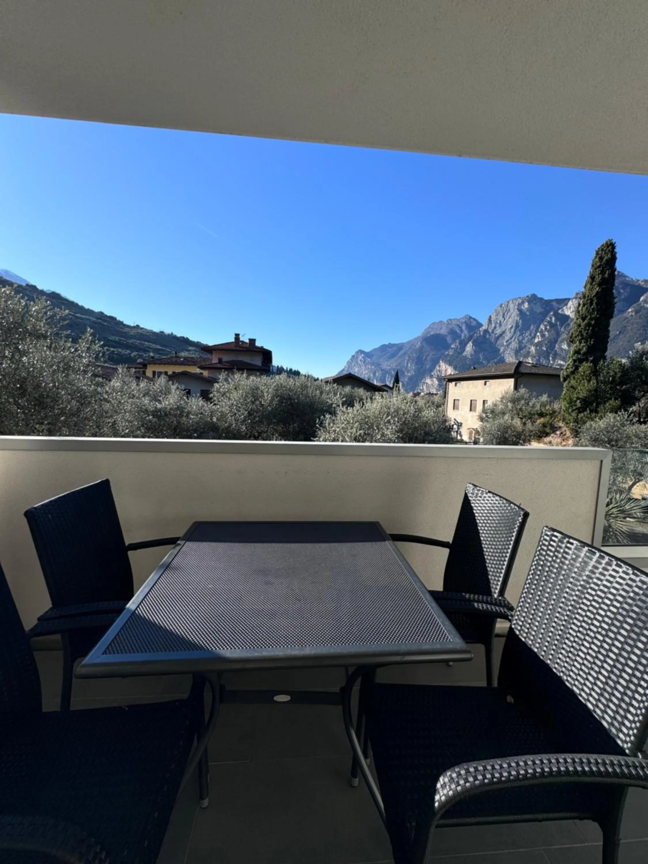 Balcony/Terrace in GARDA LIVING APARTMENTS Riva del Garda