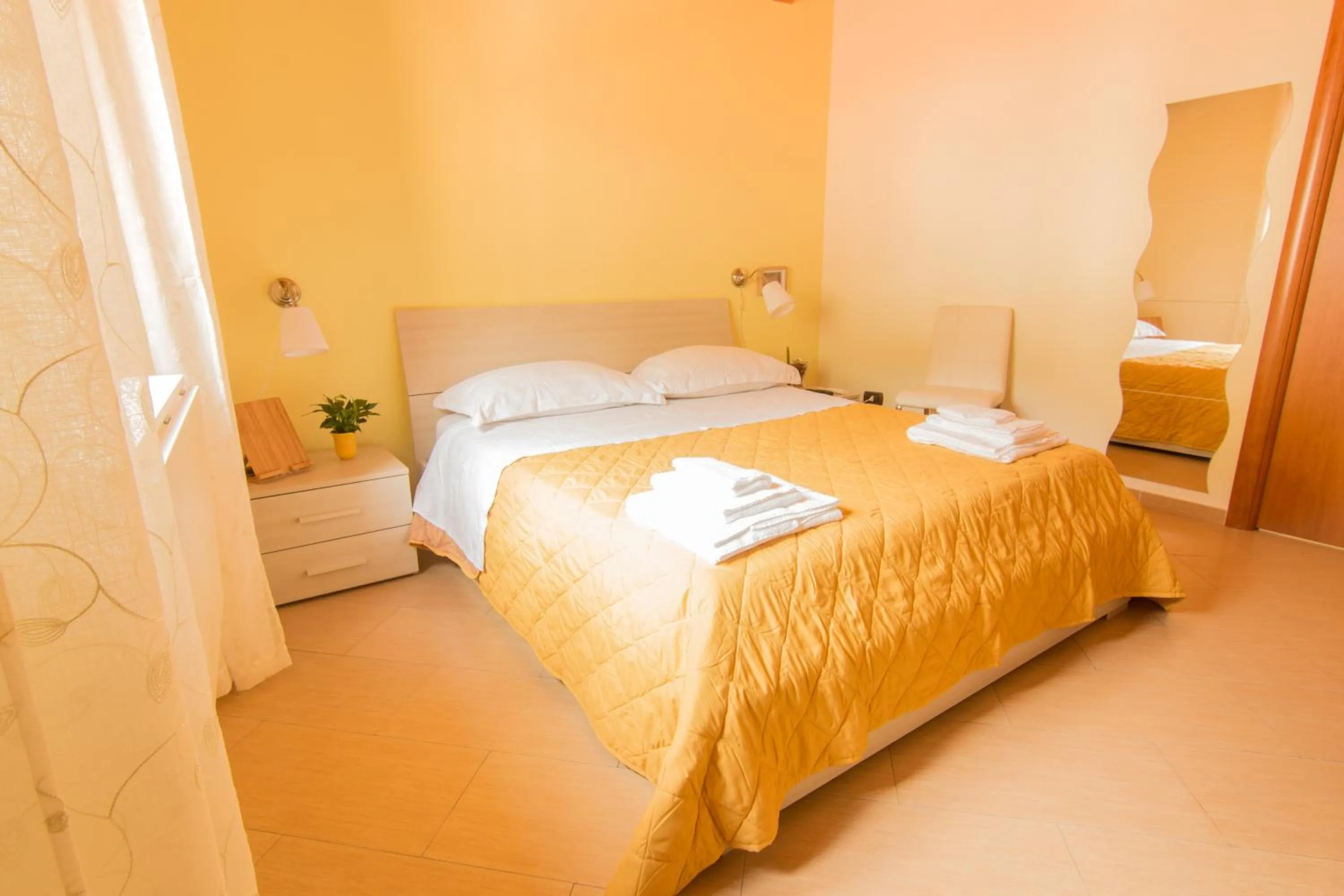 Photo of the whole room, Bed in B&B Sotto un Tetto