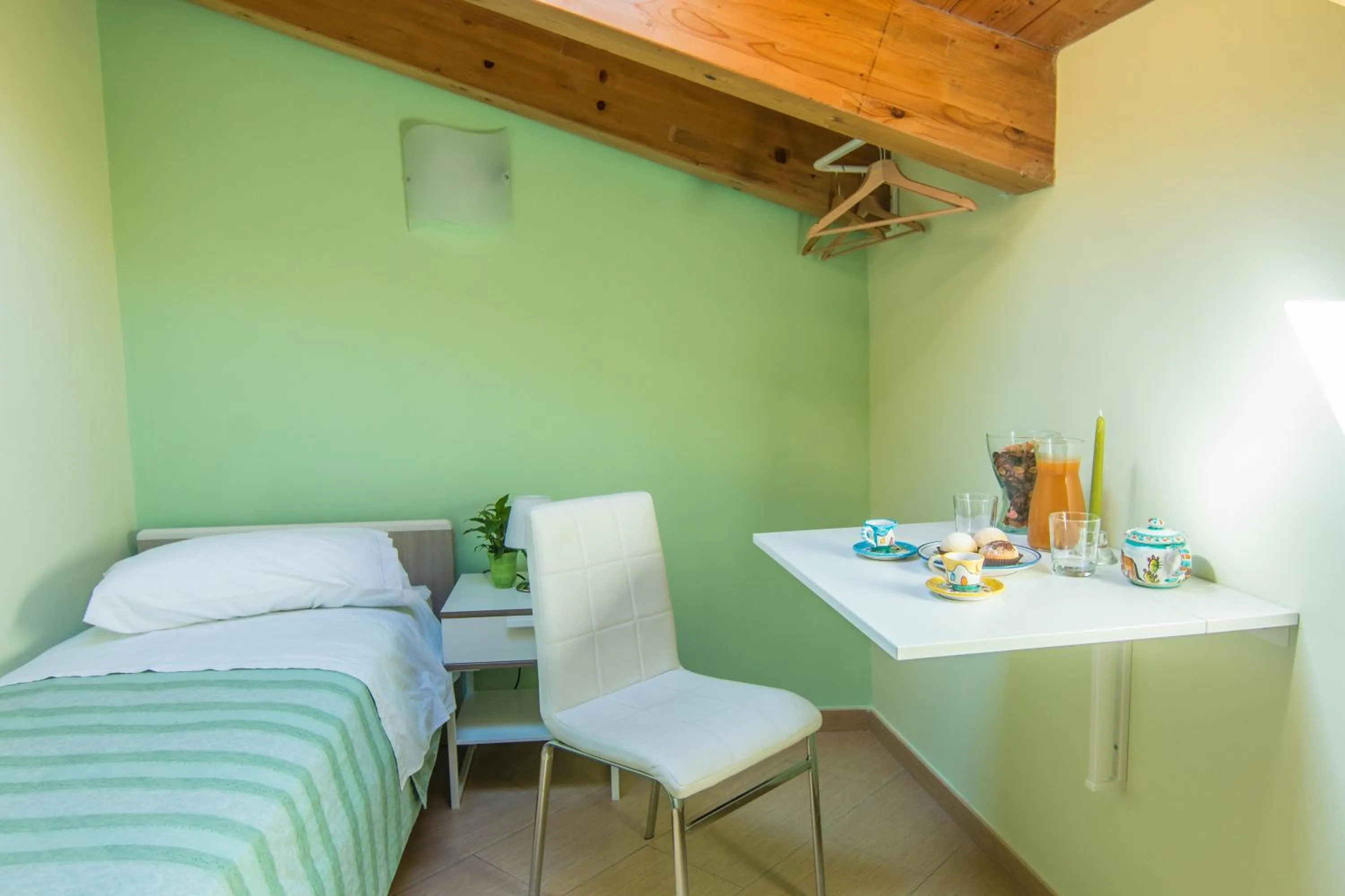 Photo of the whole room, Bed in B&B Sotto un Tetto