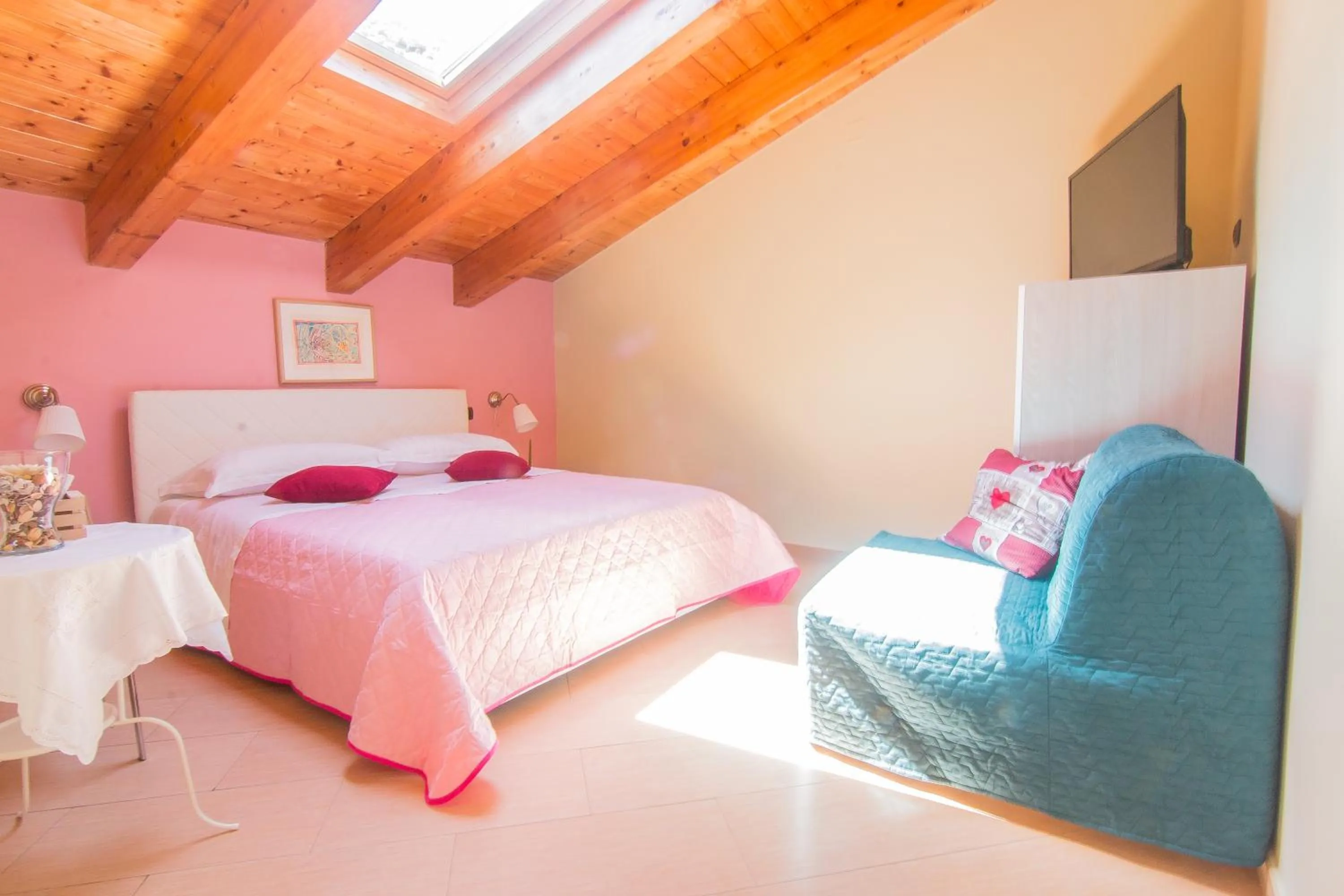 Bed in B&B Sotto un Tetto