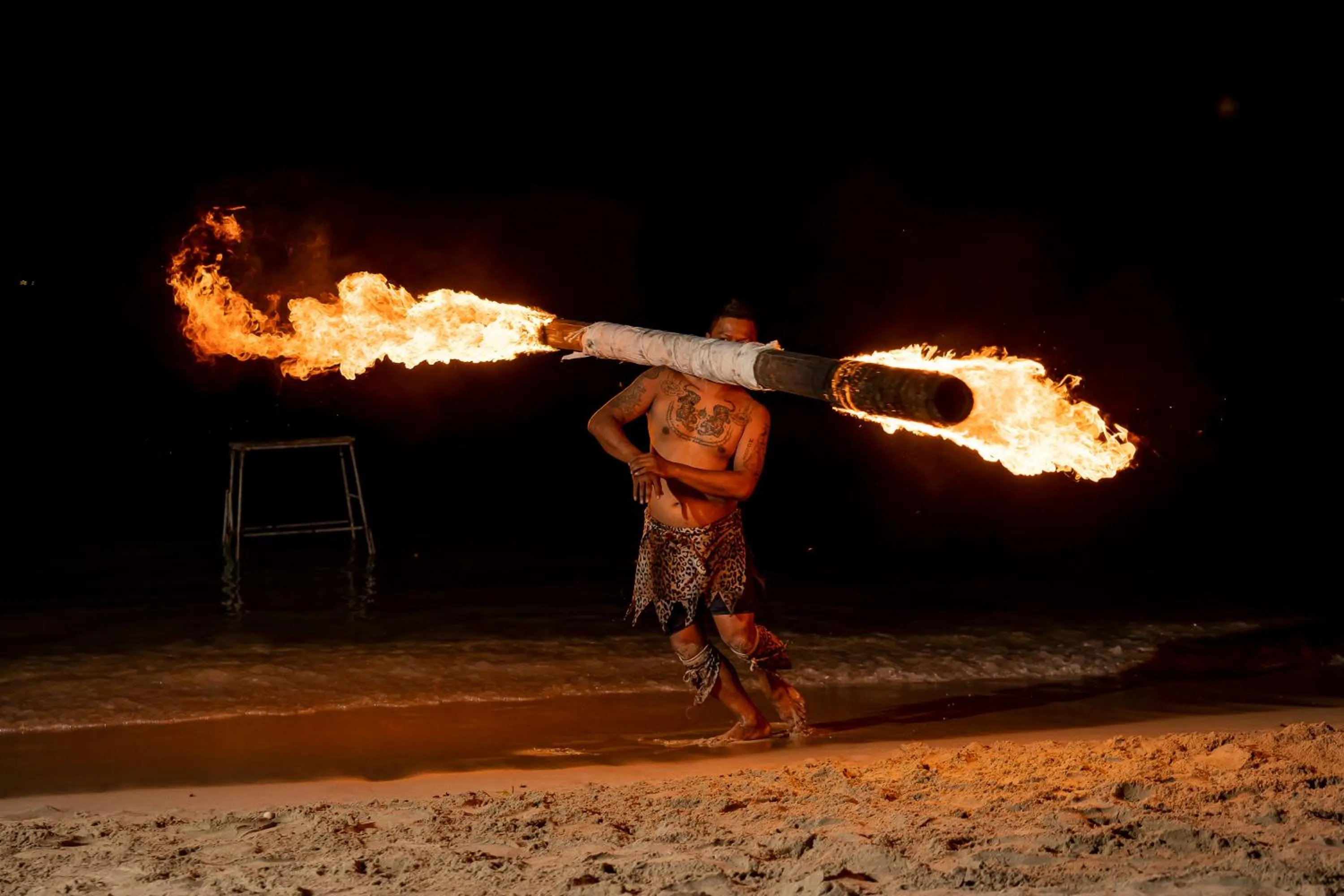 Evening entertainment in Koh Chang Paradise Resort & Spa