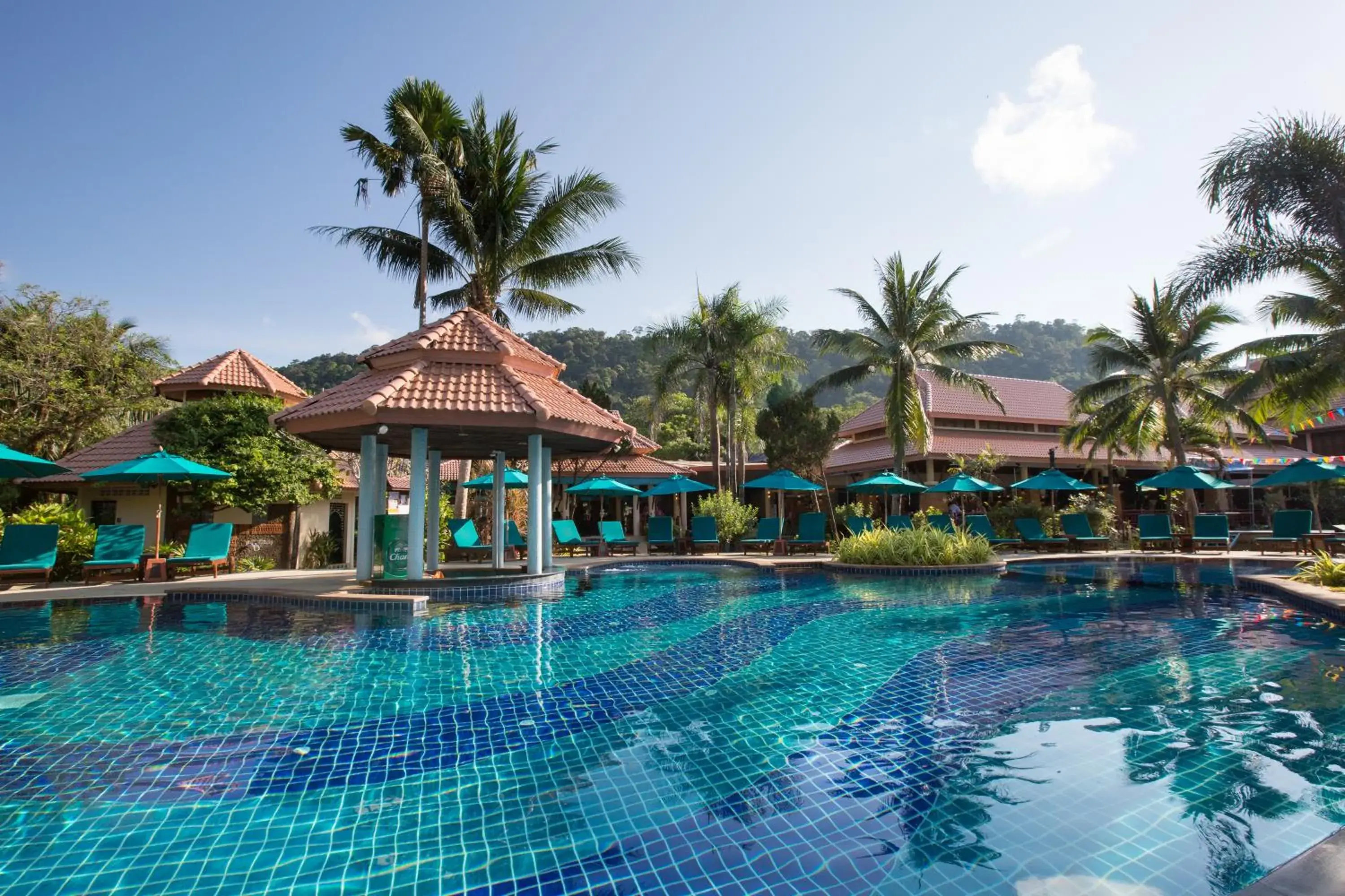 Swimming pool in Koh Chang Paradise Resort & Spa Swimming pool in Koh Chang Paradise Resort & Spa