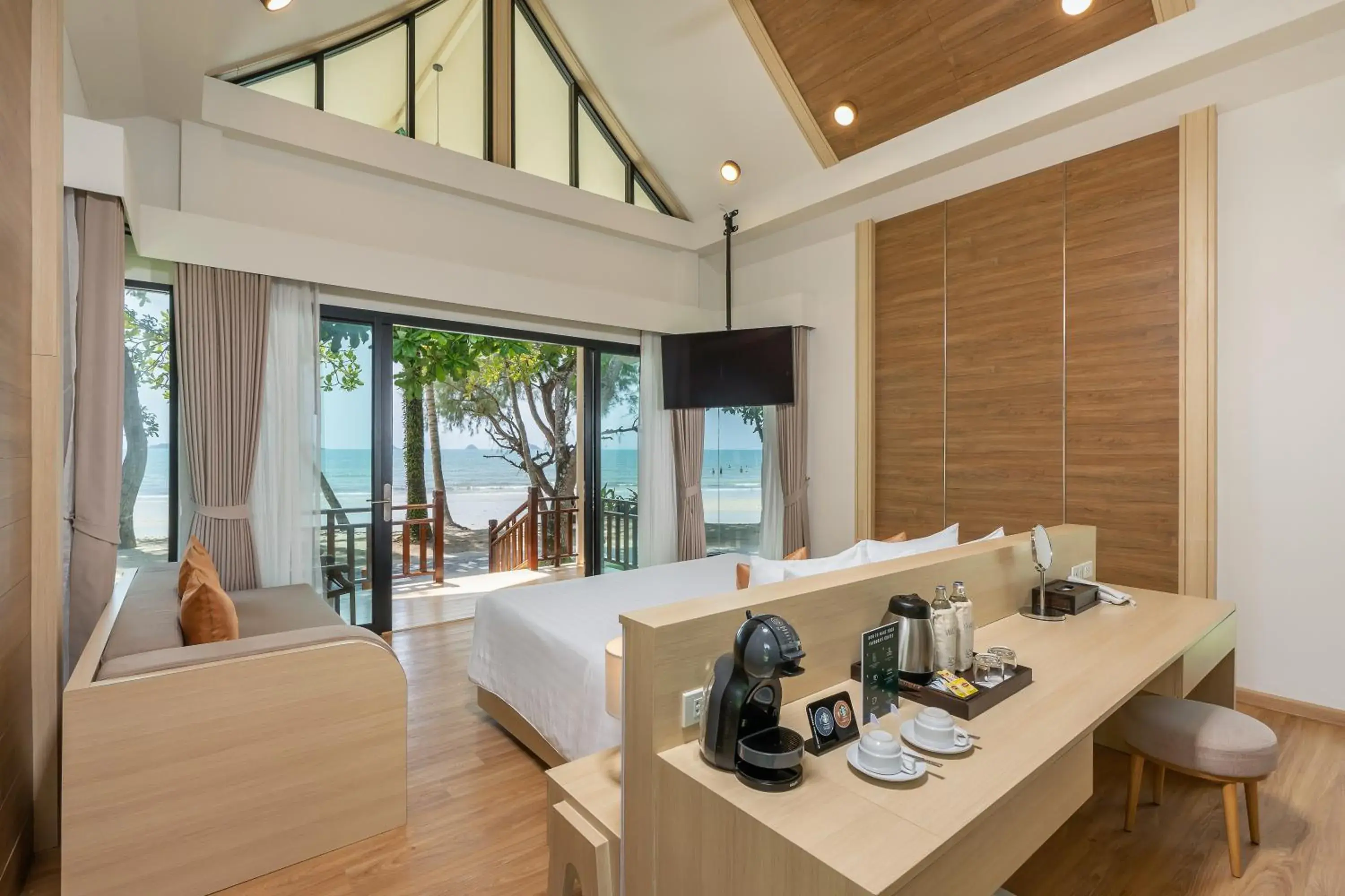 Sea view in Koh Chang Paradise Resort & Spa Sea view in Koh Chang Paradise Resort & Spa