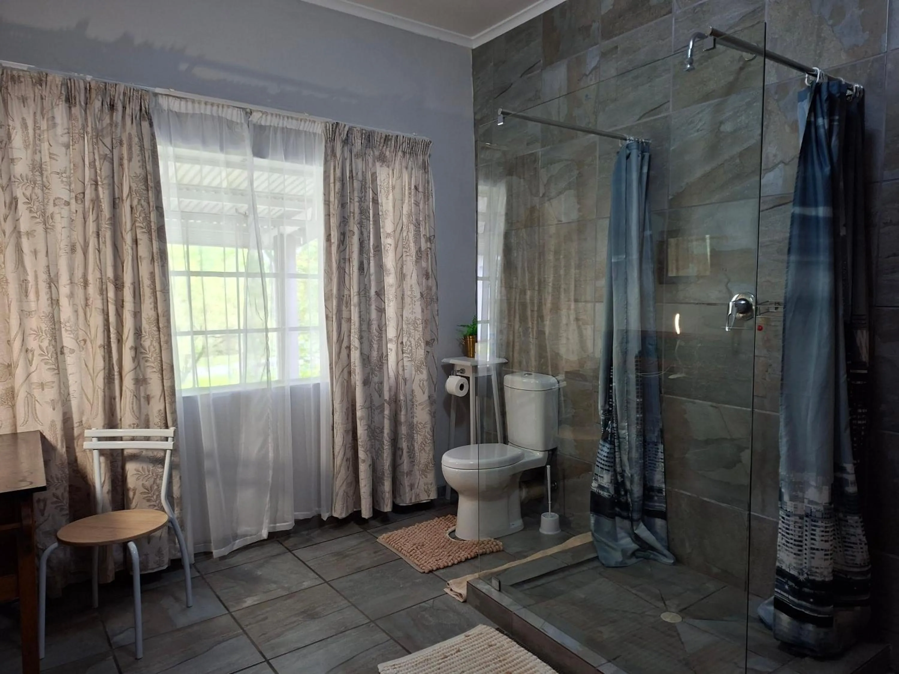 Bathroom in Altenburgh Accommodation - Apartments