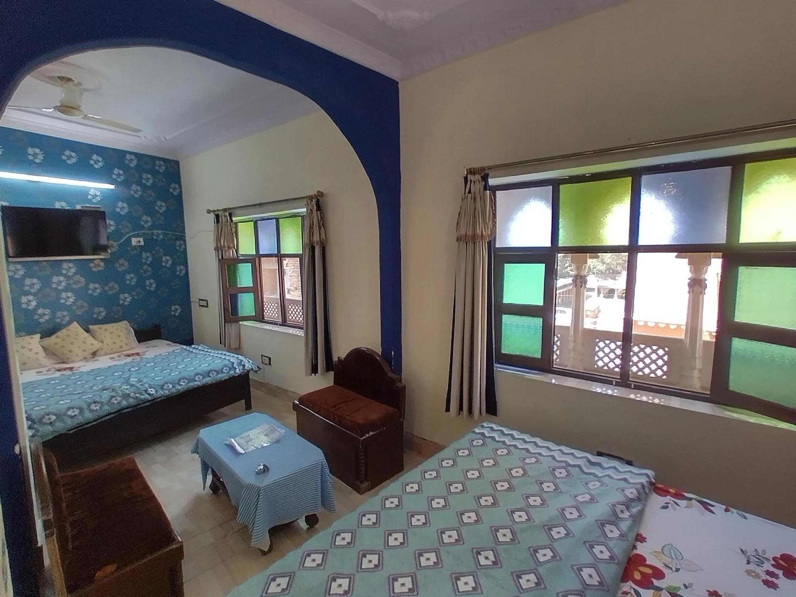 Bed in Haveli Taragarh Palace