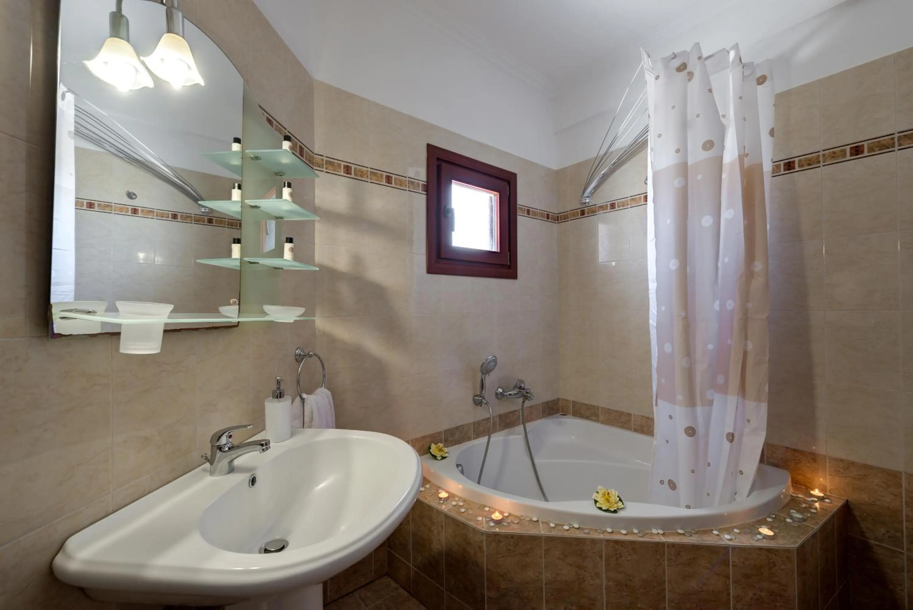 Bathroom in Akrotiri Apartments