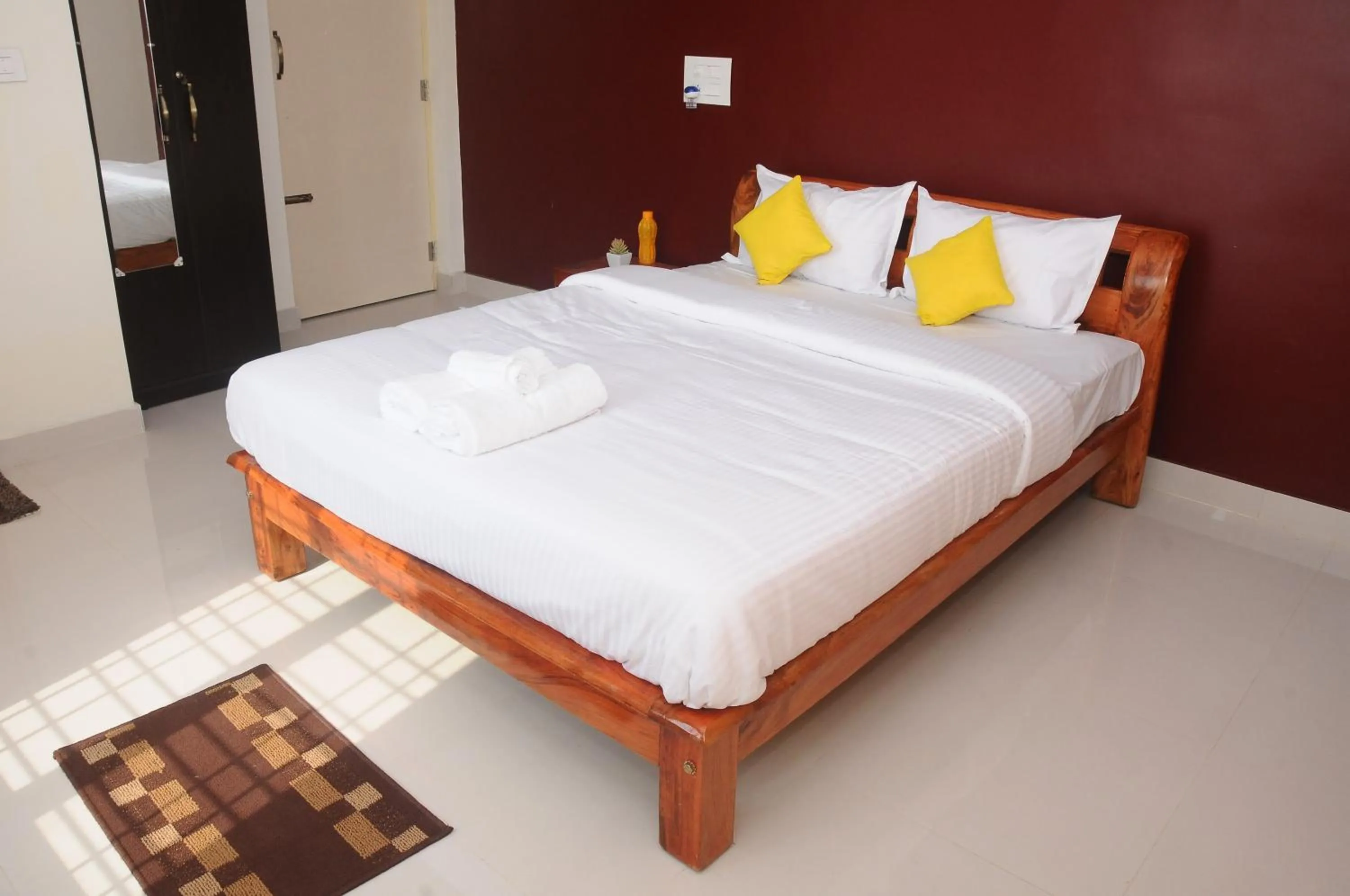 Bedroom, Bed in Holidayincoorg Orchid Villa