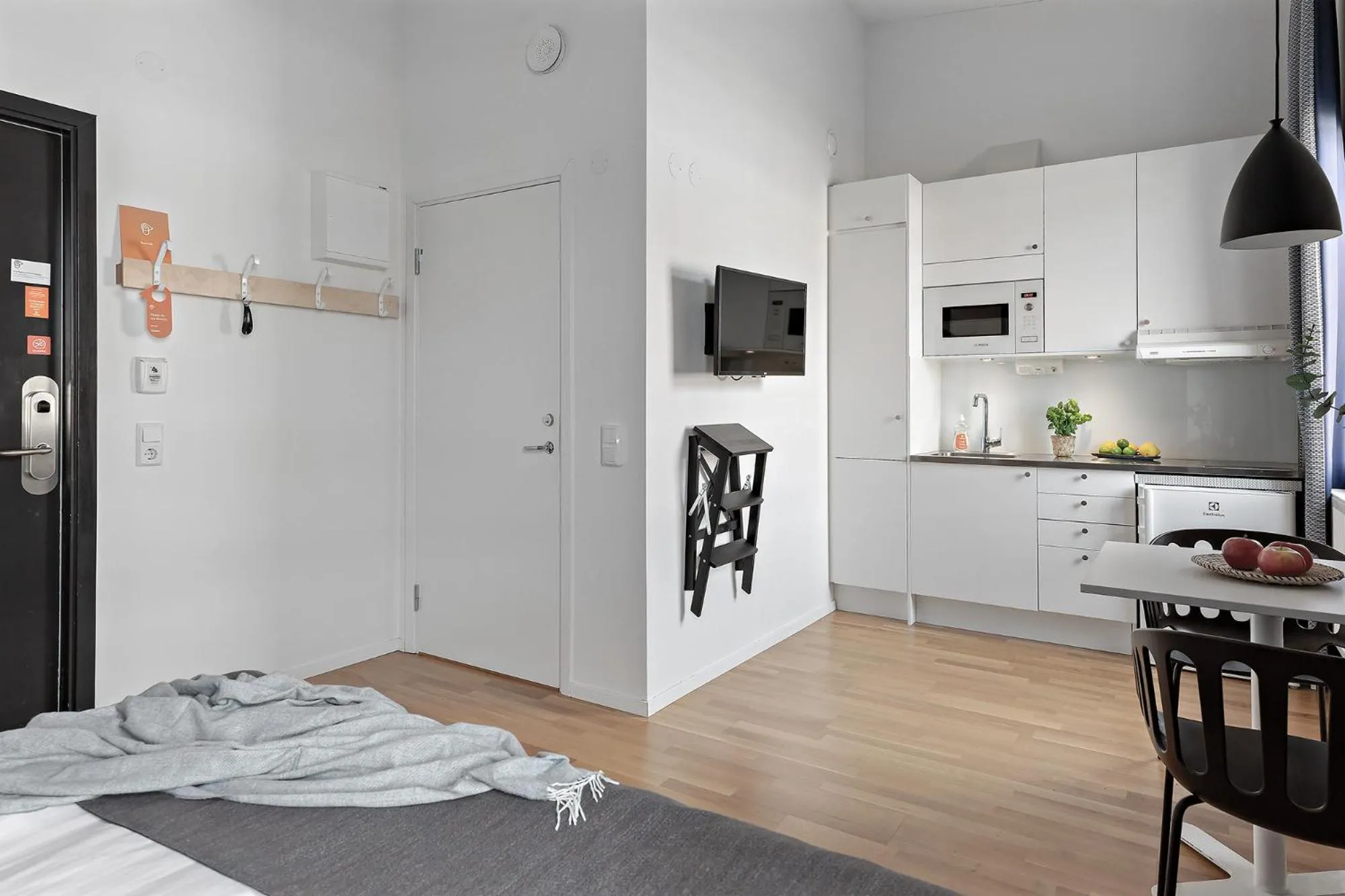 Kitchen or kitchenette in Forenom Hotel Kista