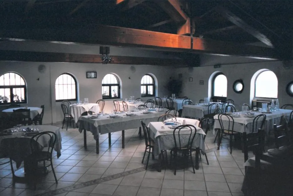 Restaurant/places to eat in Residence Villa Miky