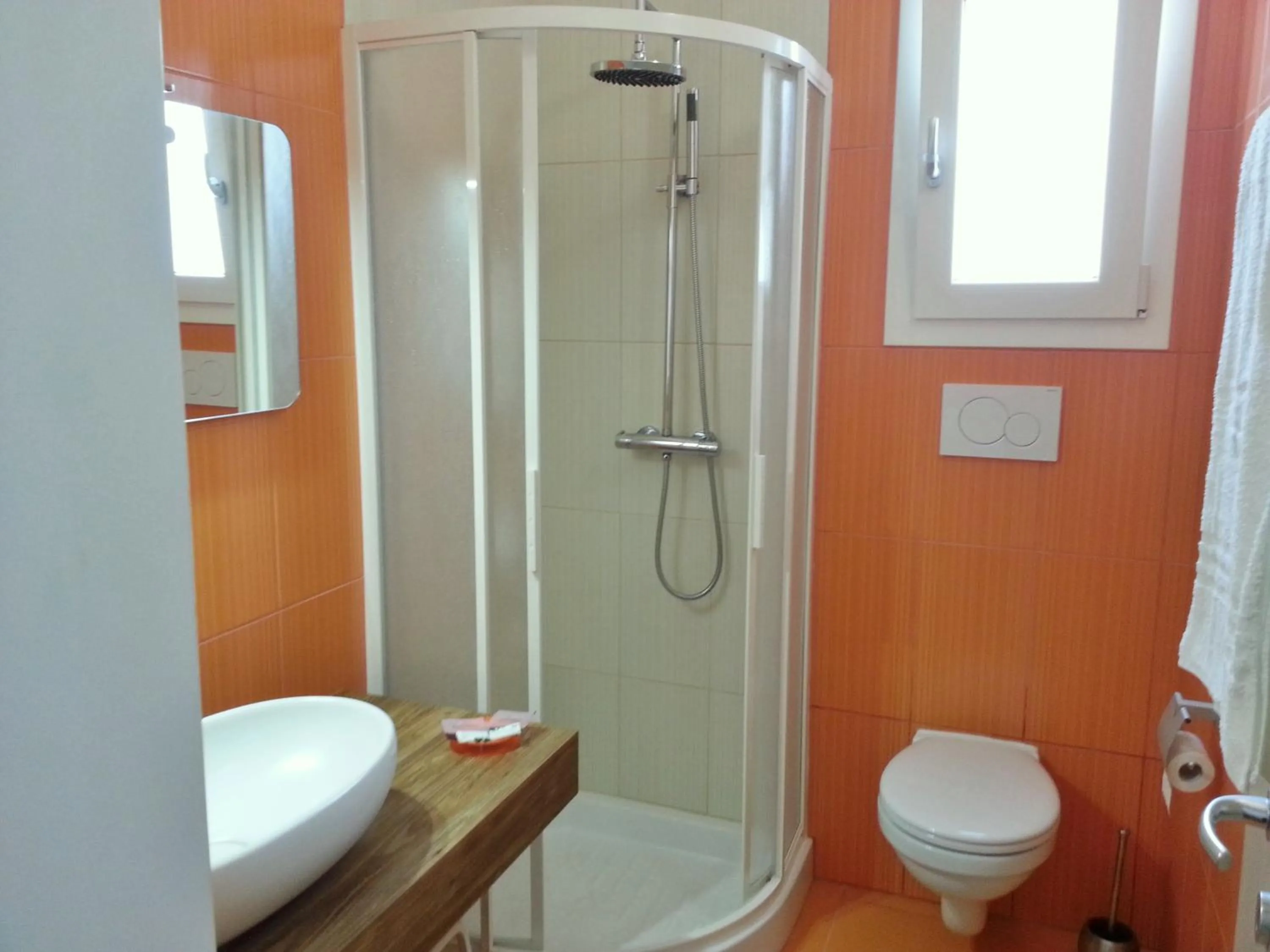 Bathroom in B&B Brezza Marina