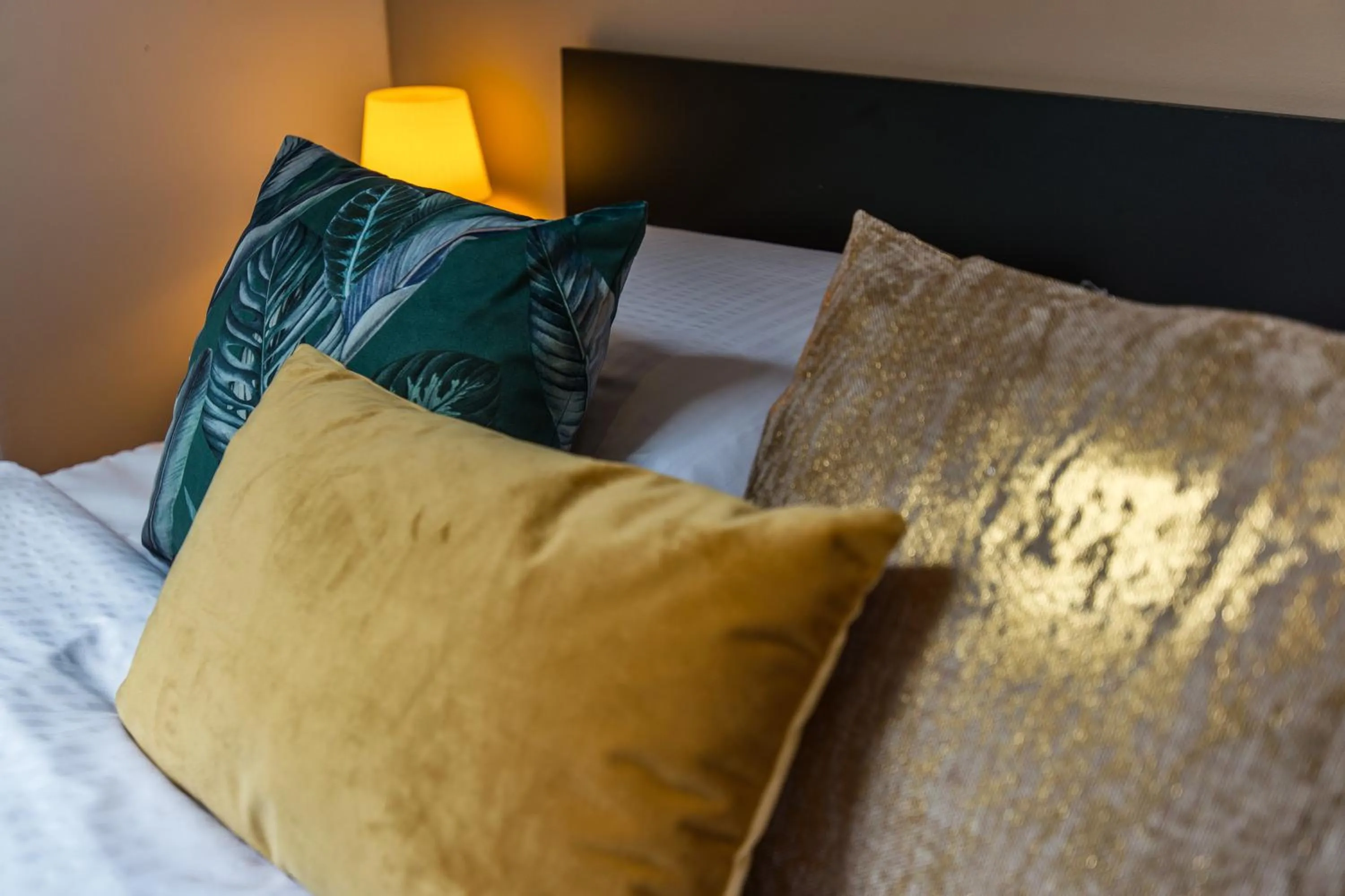 Bed in Galeria Italiana Apartments