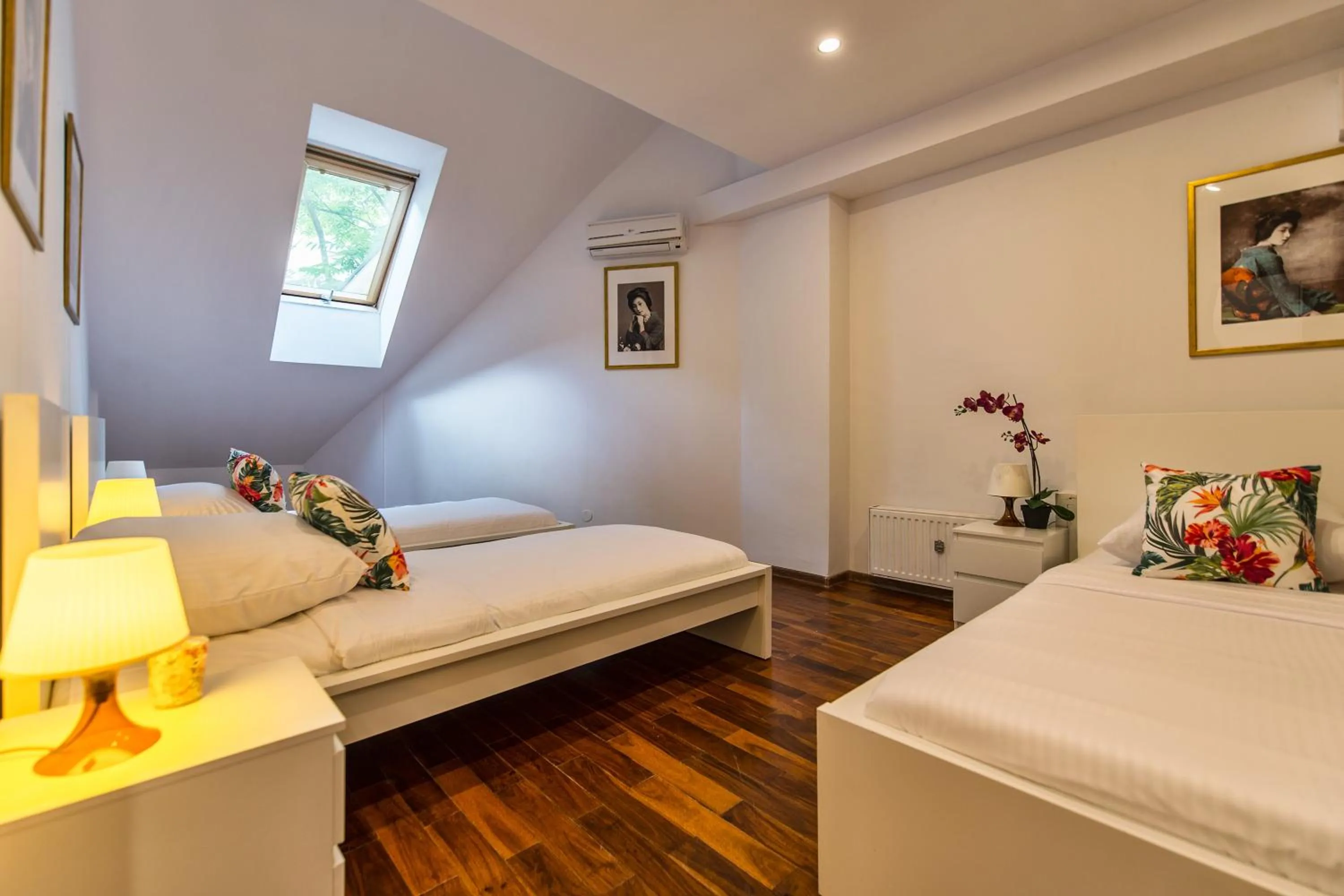 Photo of the whole room, Bed in Galeria Italiana Apartments