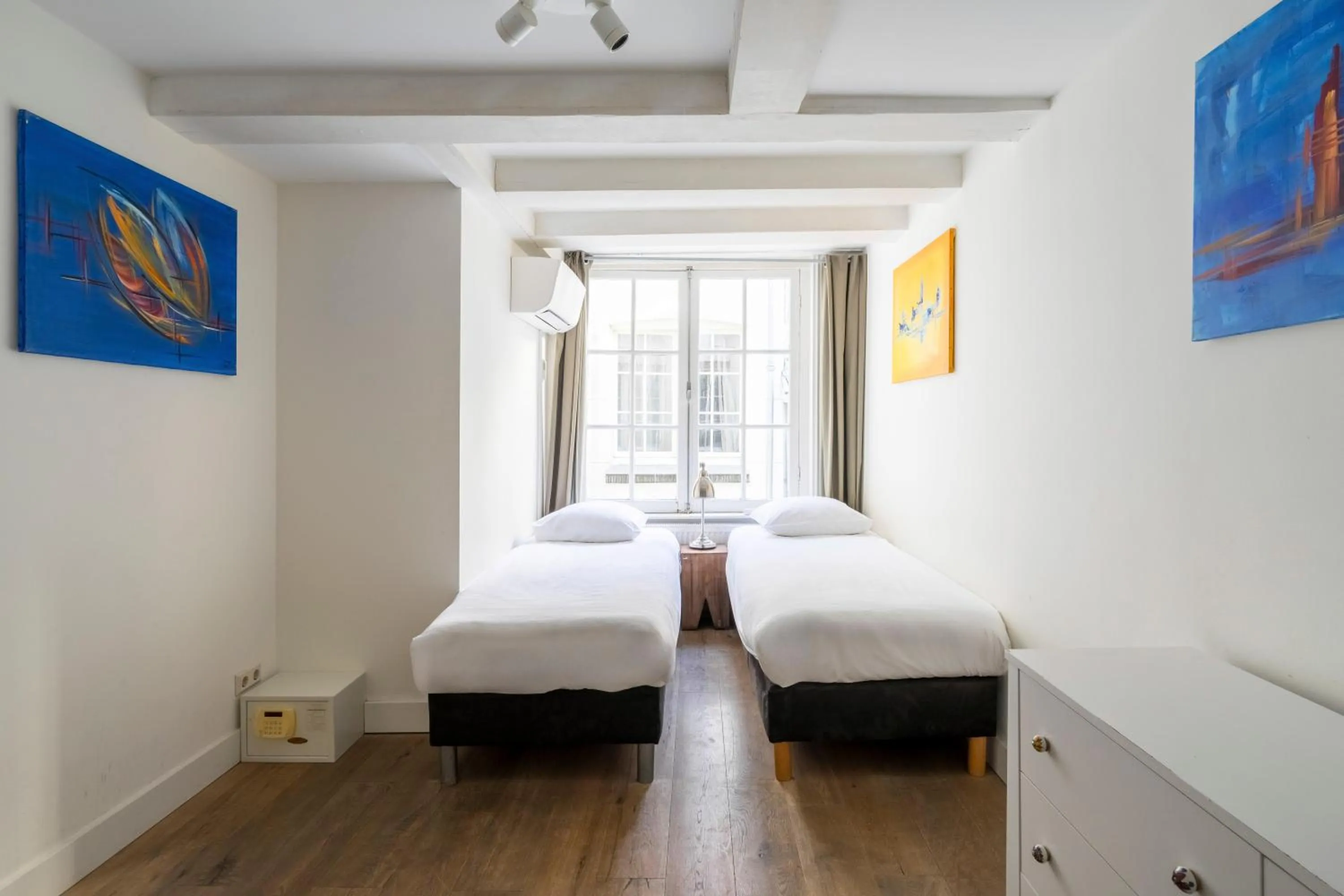 Bedroom, Bed in Amsterdam Centre Harbour Apartments