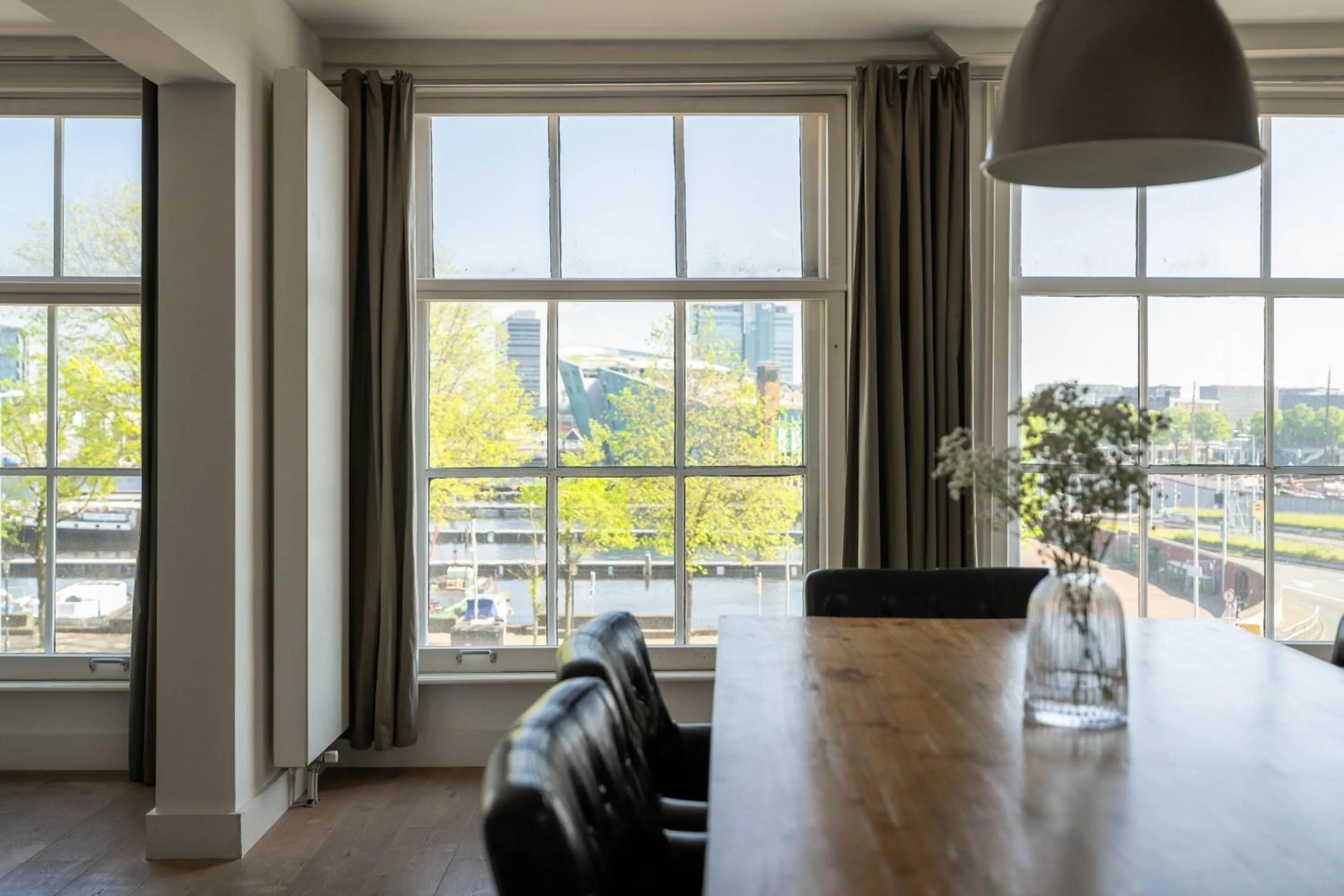 Dining area in Amsterdam Centre Harbour Apartments