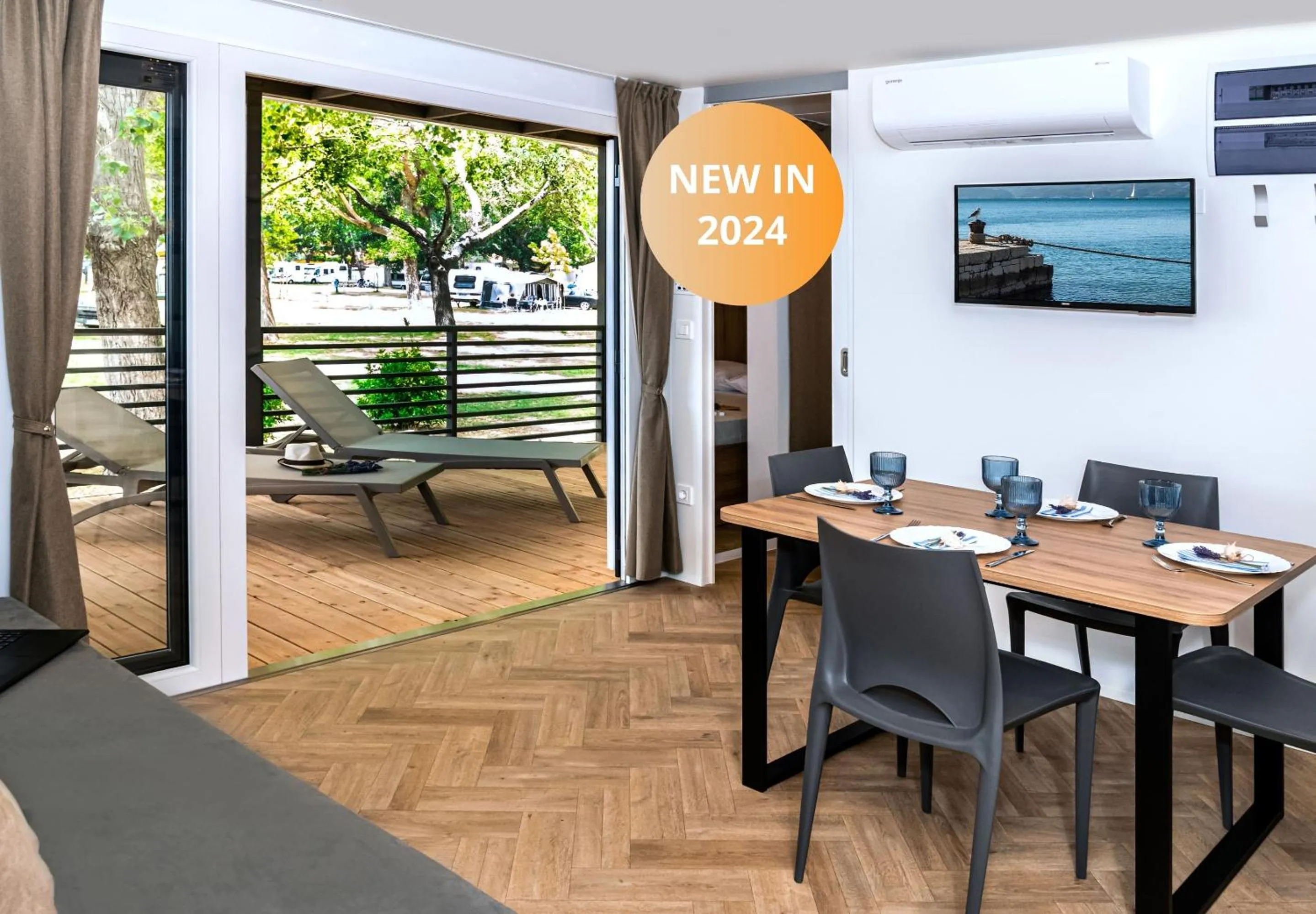 Balcony/Terrace in Mobile Homes Camp Galeb