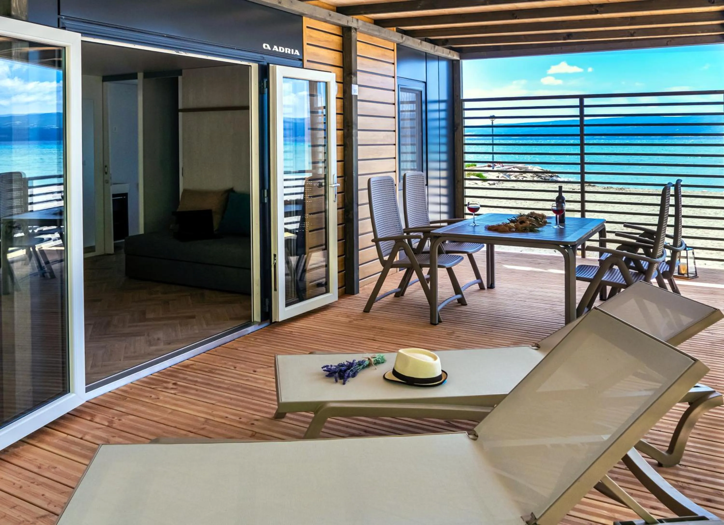 Balcony/Terrace in Mobile Homes Camp Galeb